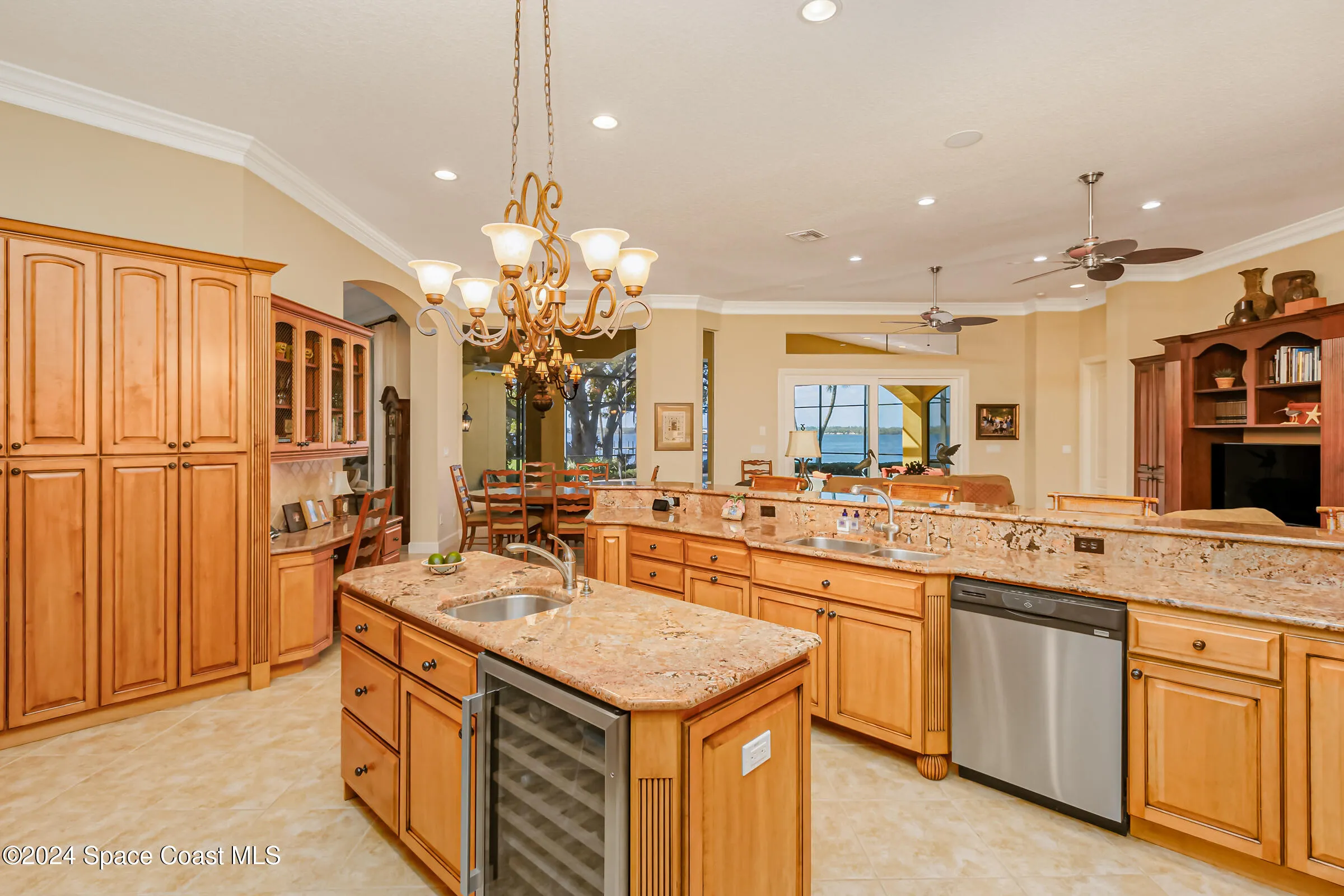 Merritt Island, Florida 32952, United States, 5 Bedrooms Bedrooms, ,6 BathroomsBathrooms,Residential,Active,31419