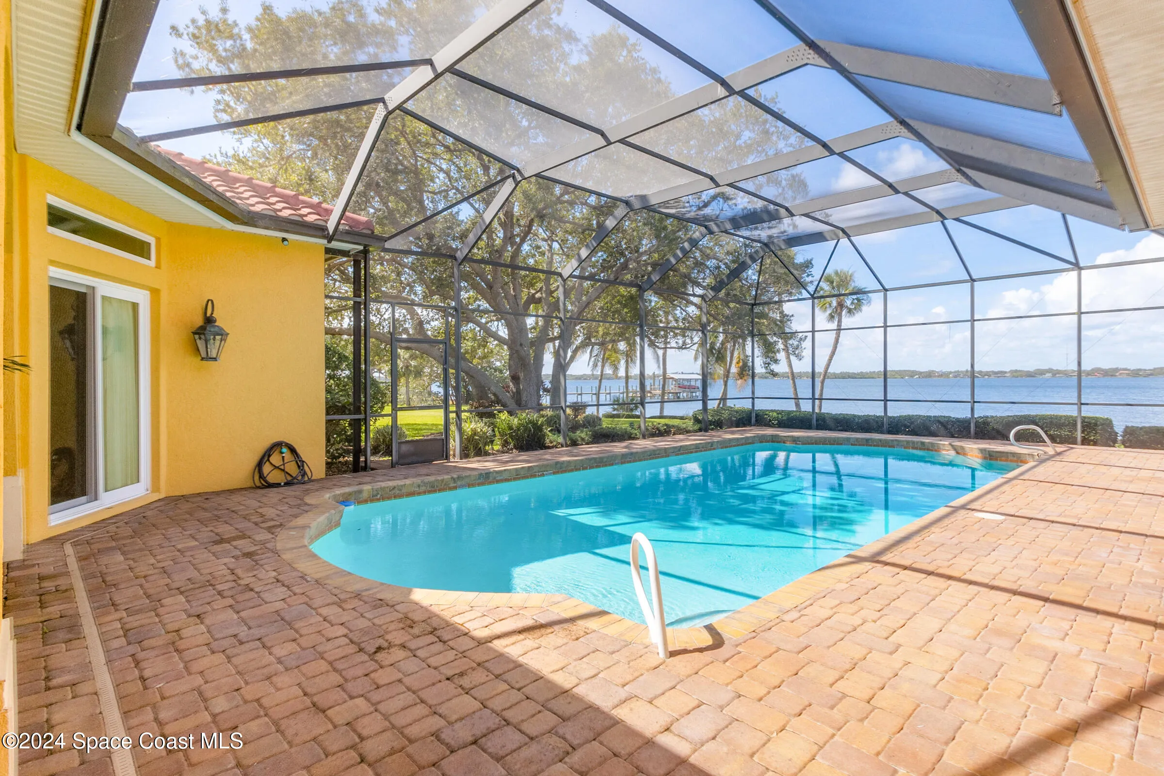 Merritt Island, Florida 32952, United States, 5 Bedrooms Bedrooms, ,6 BathroomsBathrooms,Residential,Active,31419