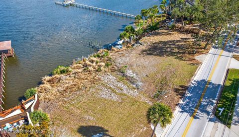 — beds bed, — baths bath property at 2514 n indian river drive, cocoa, fl 32922