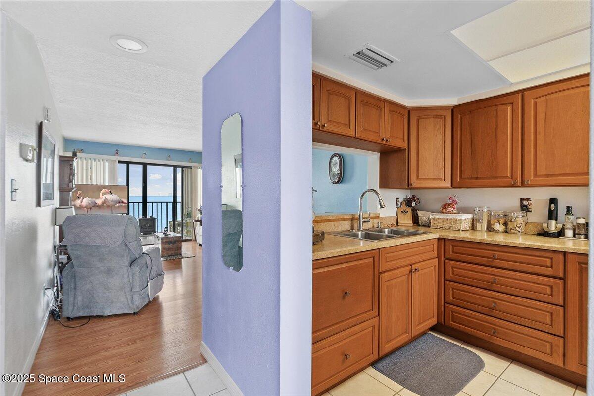 2469 S Washington Avenue C 307