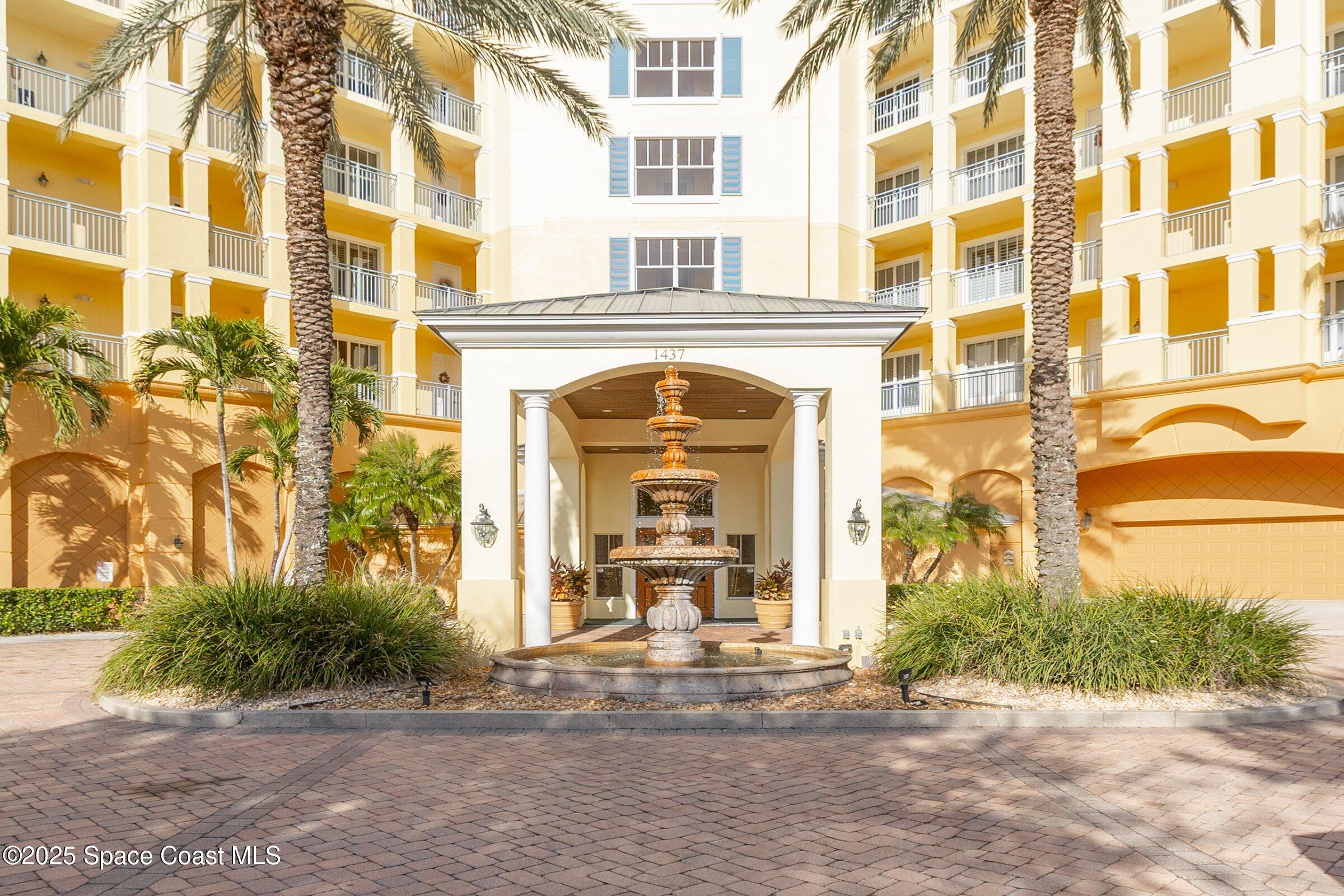 1437 Pineapple Avenue 302