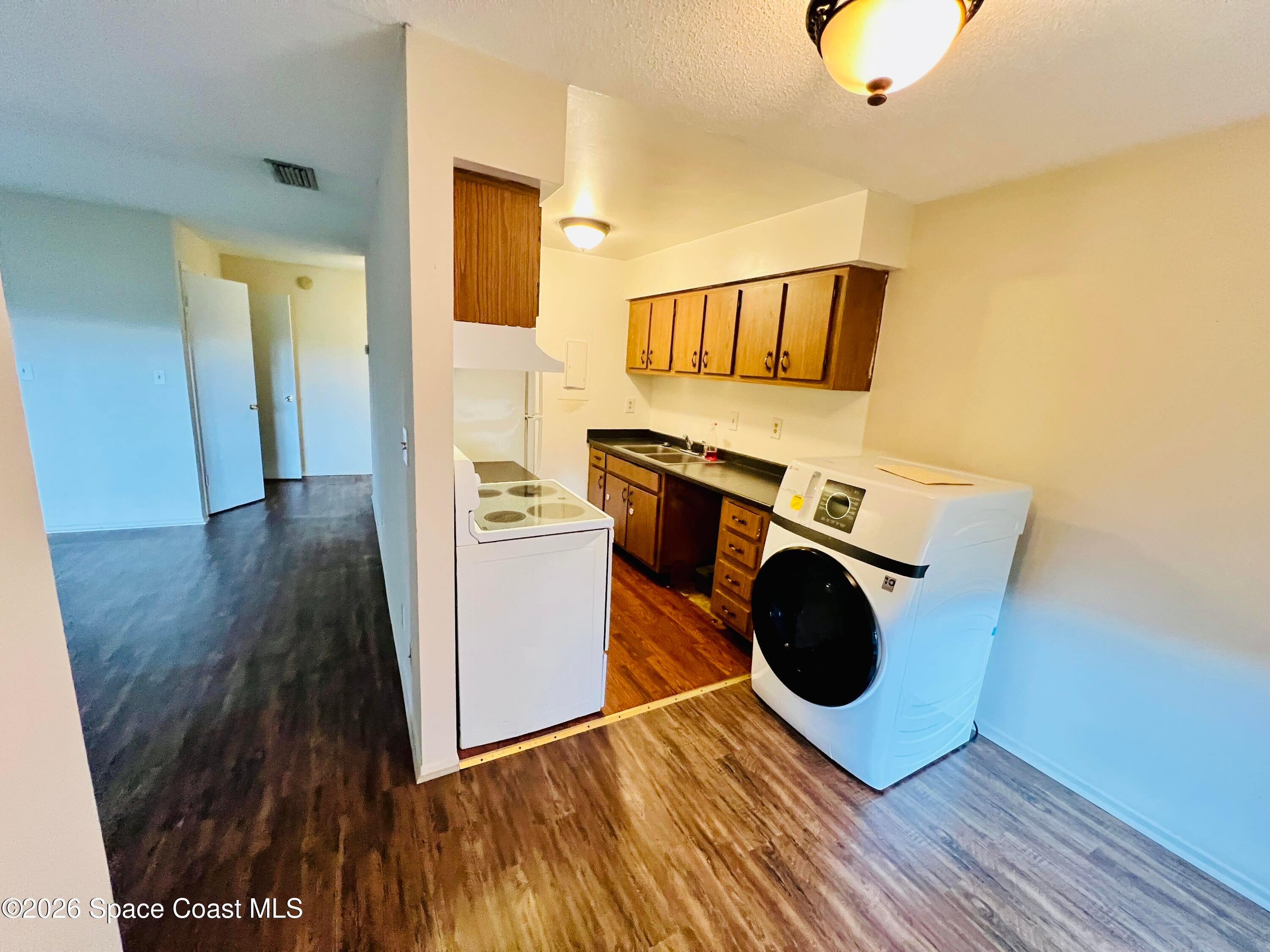 1225 N Wickham Road 622