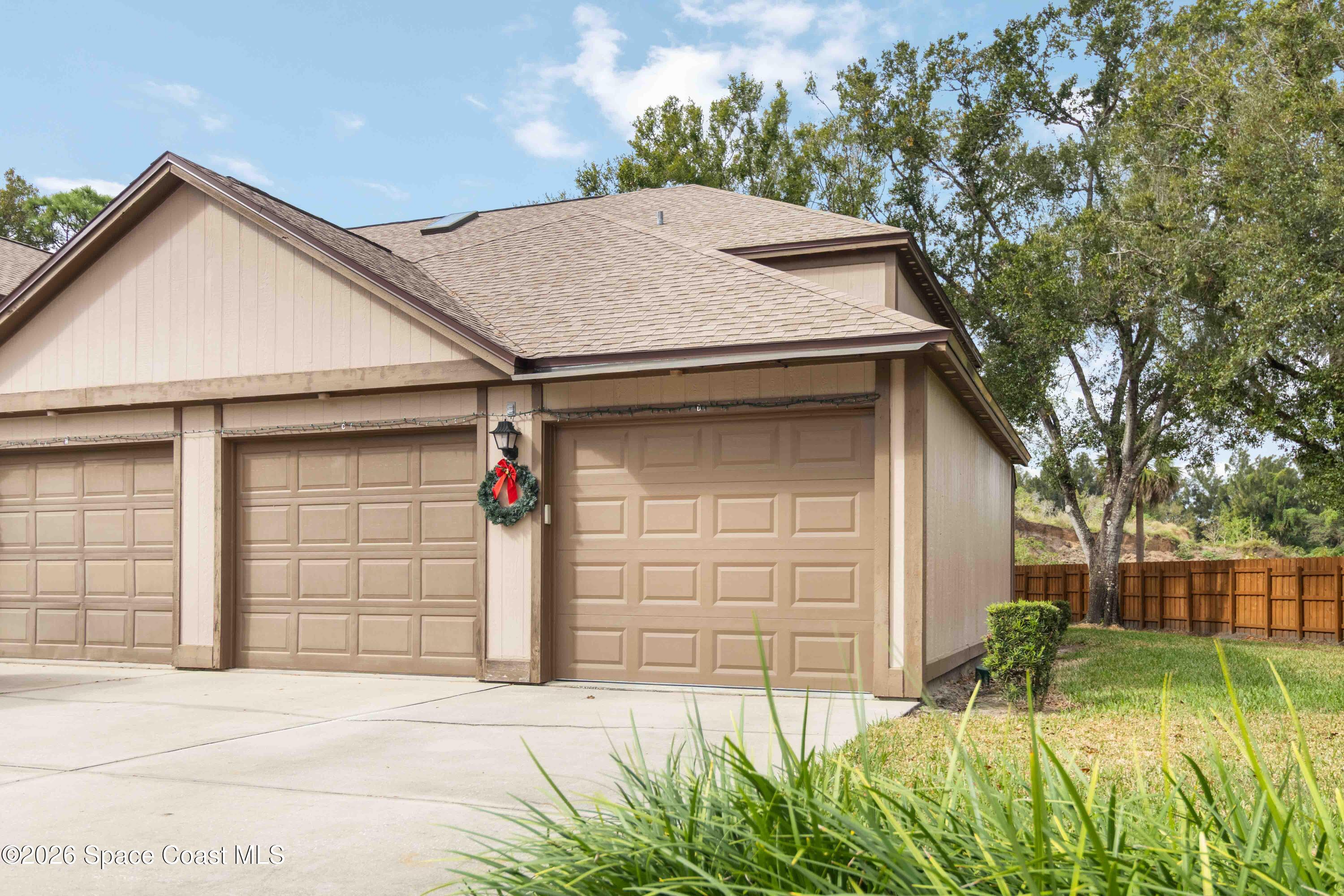 610 Saint Albans Court 19d