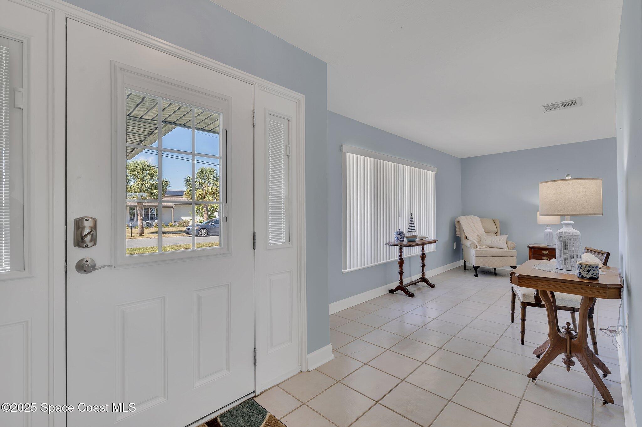 1695 Rochelle Parkway