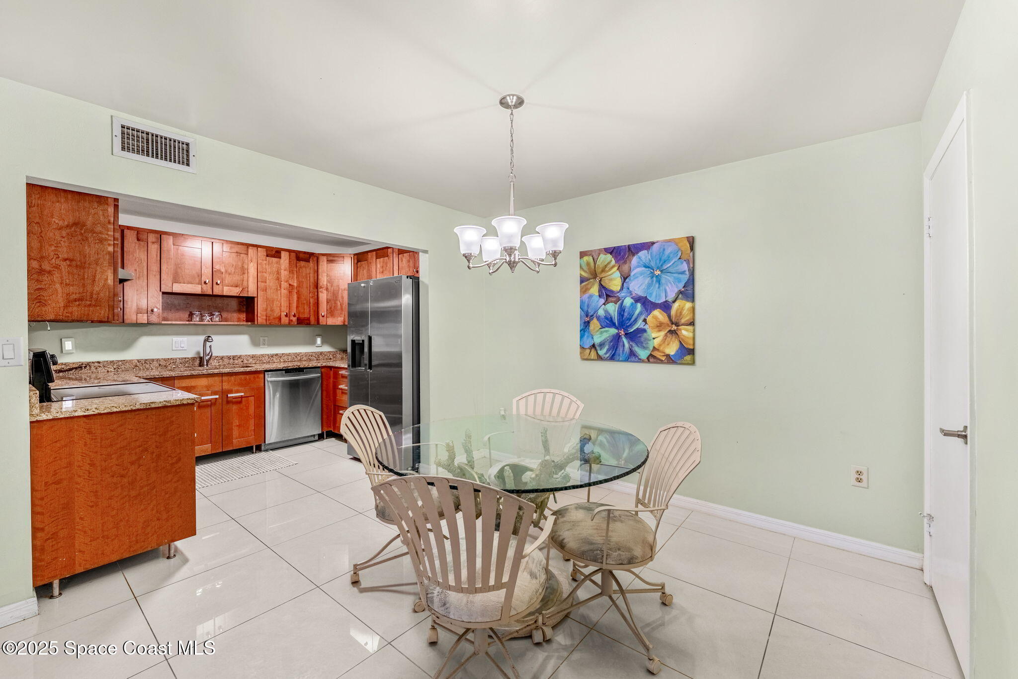 2700 N Highway A1a 4-104