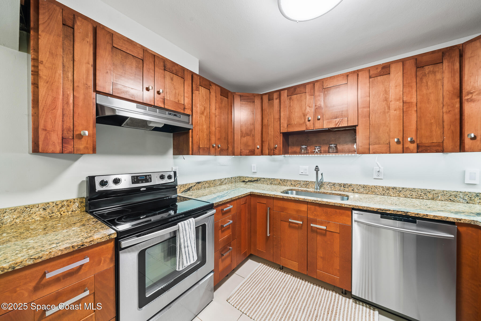 2700 N Highway A1a 4-104