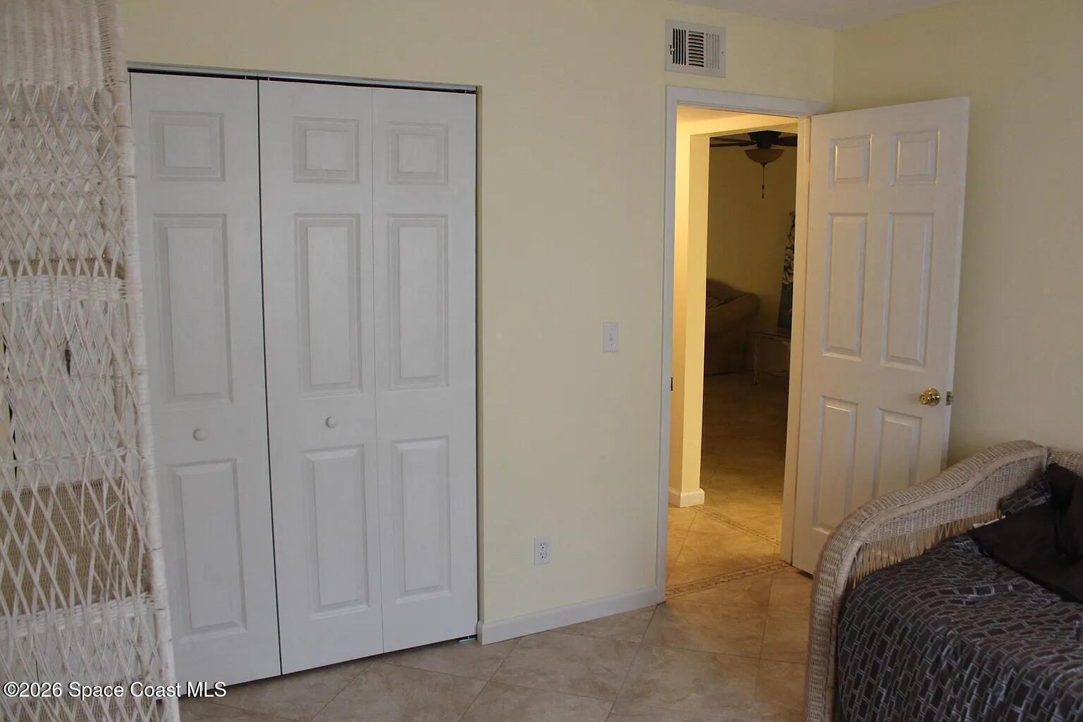 1700 University Lane 103