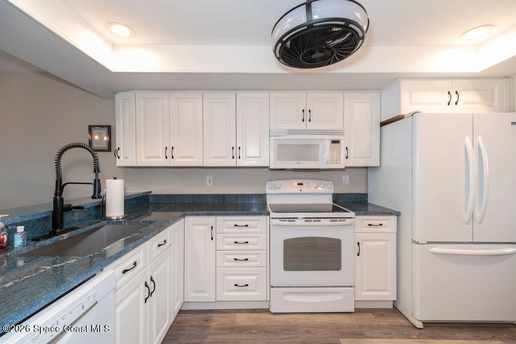 250 S Sykes Creek Parkway B308