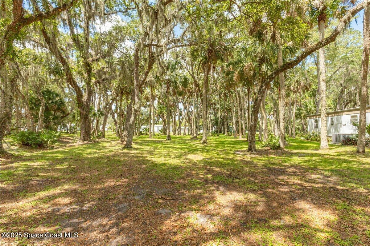 388 Holiday Park Boulevard NE