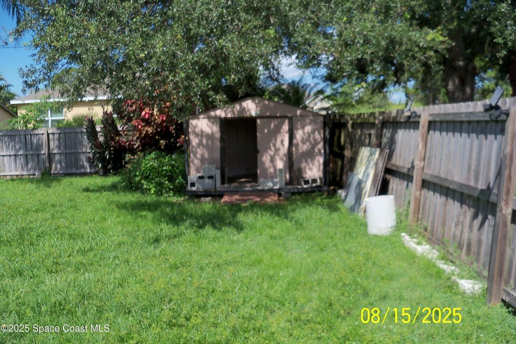 Photo of 726 Diplomat Avenue SE, Palm Bay, FL 32909 (MLS # 1057079)