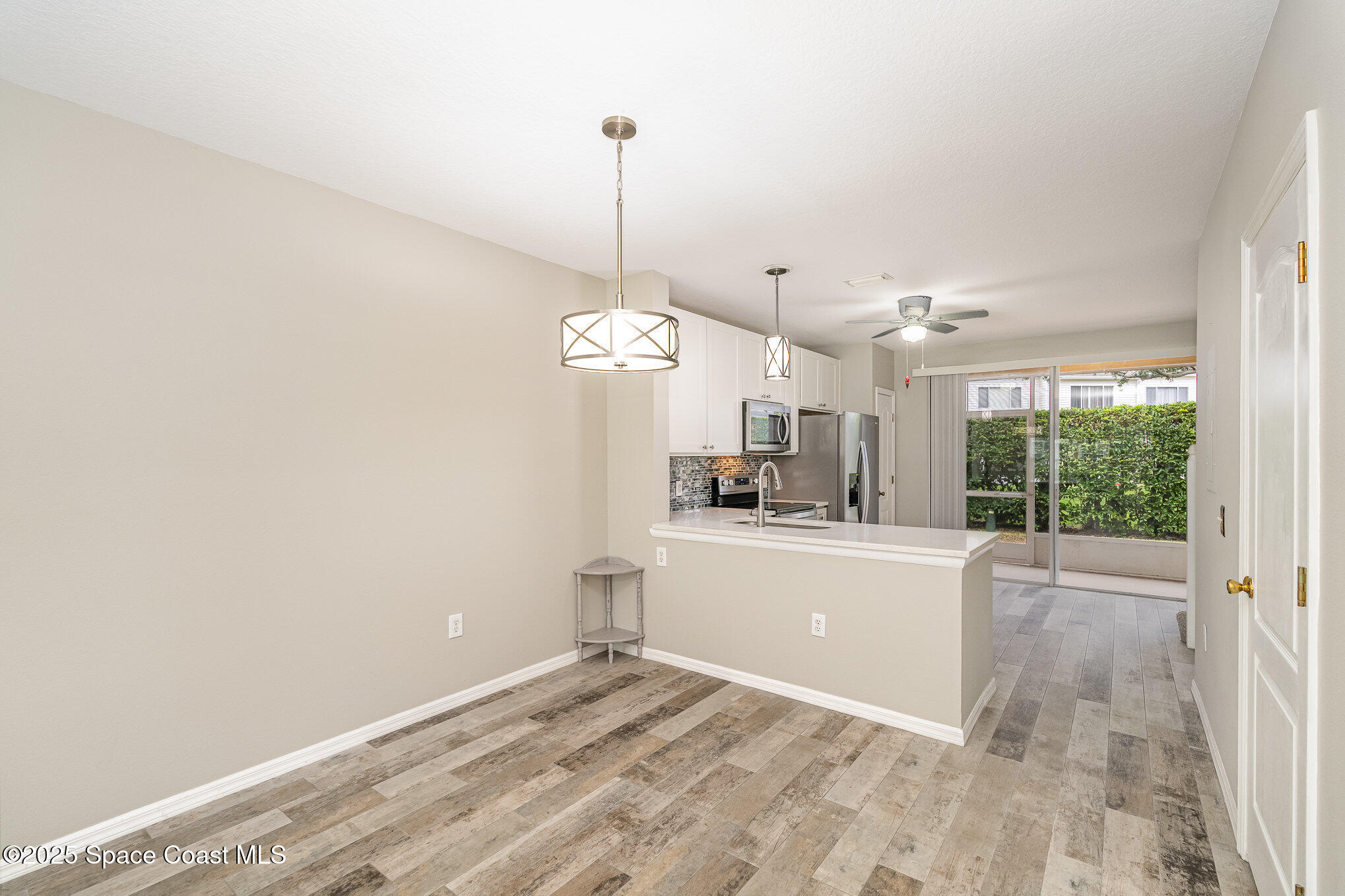 1382 Hampton Park Lane