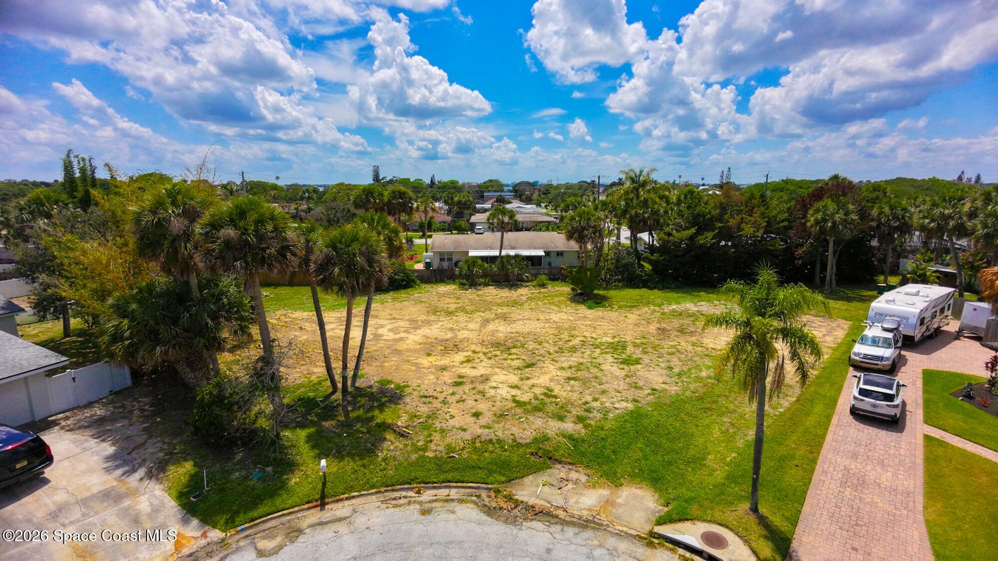 320 Palm Court