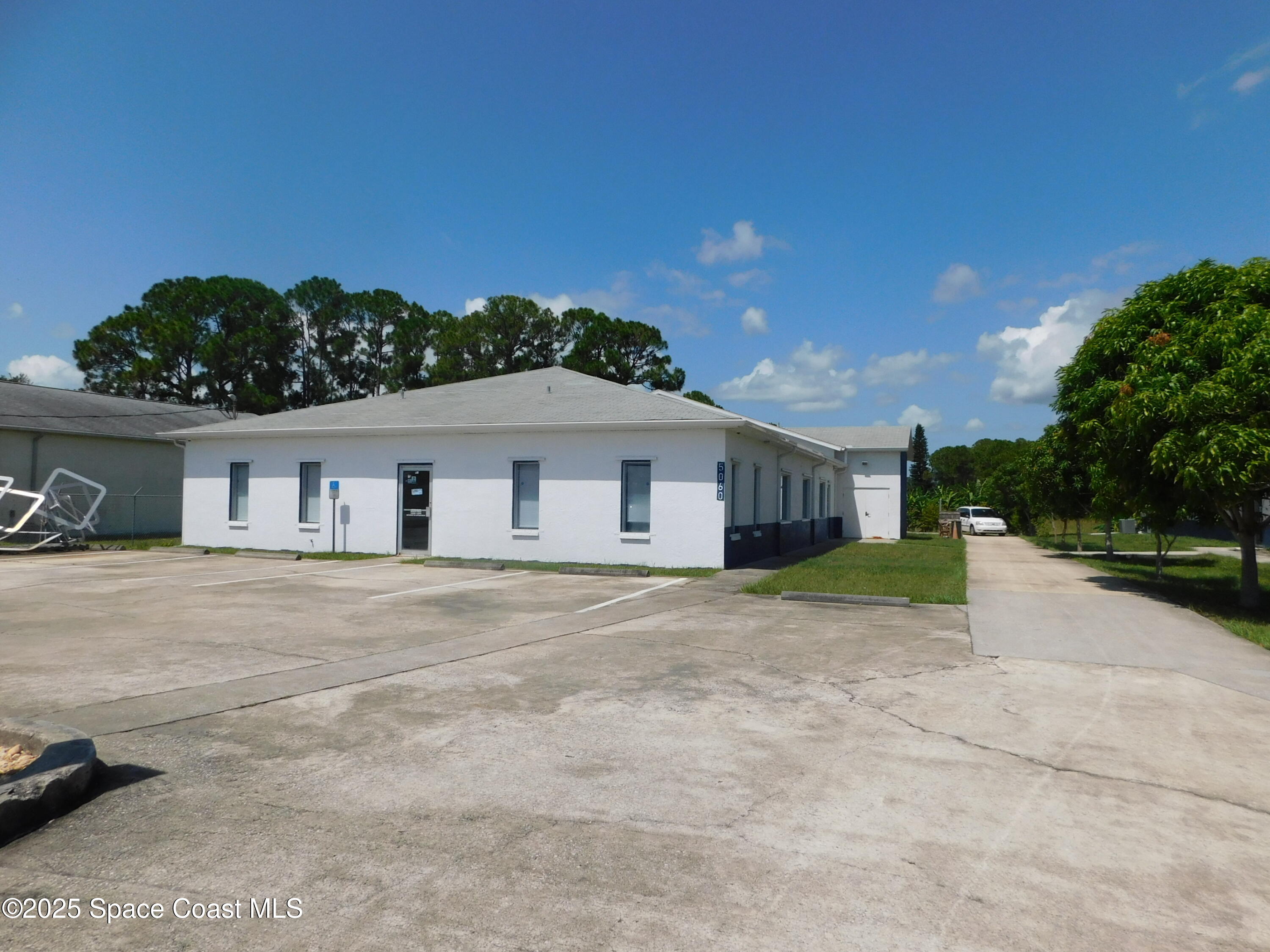 5060 Industry Drive