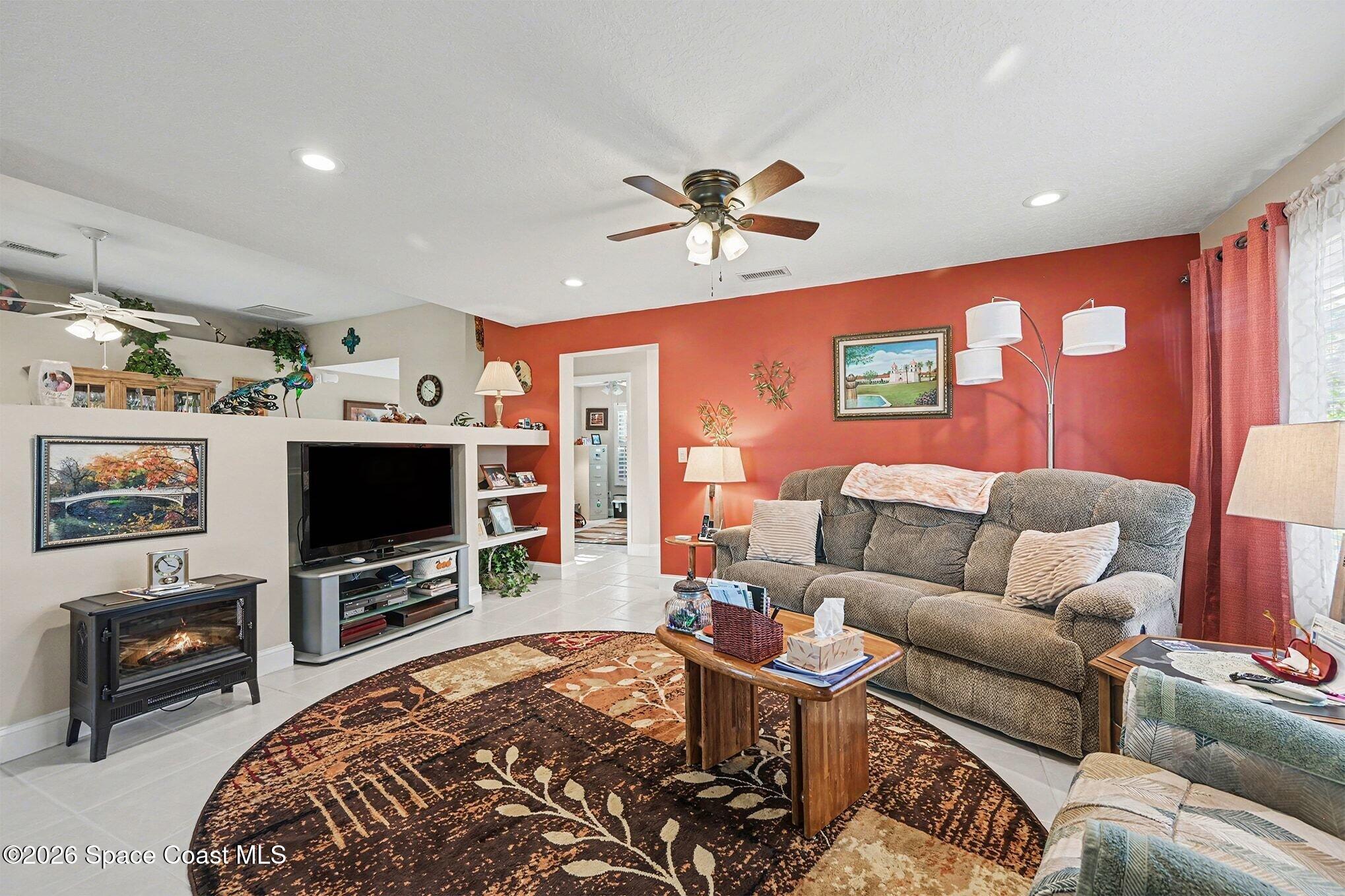 1409 California Drive