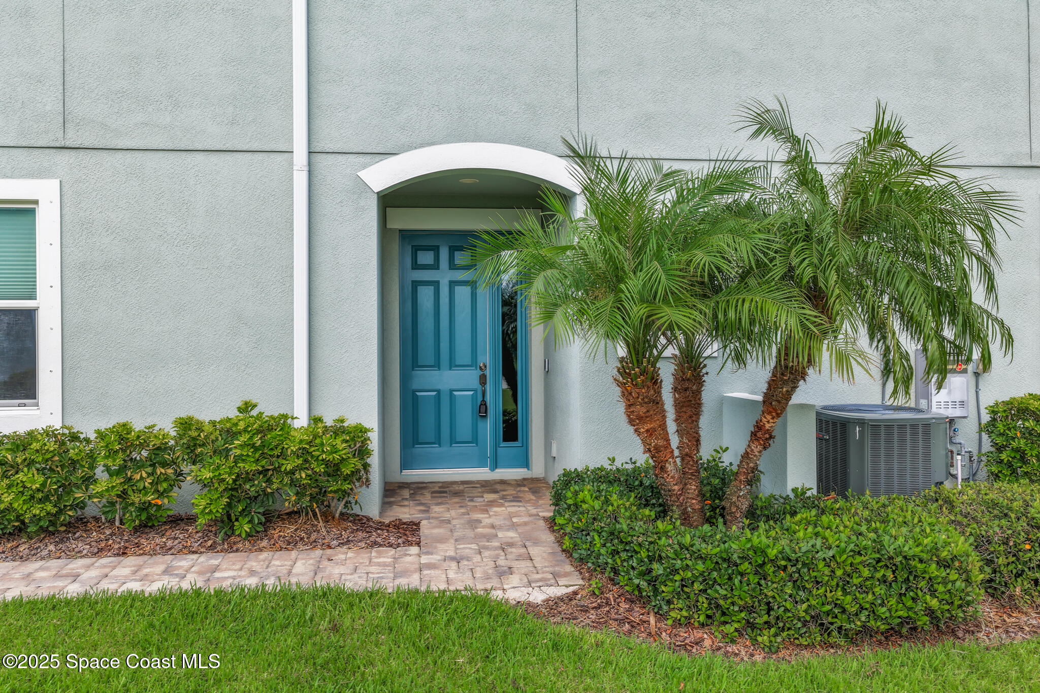 7544 Loren Cove Drive