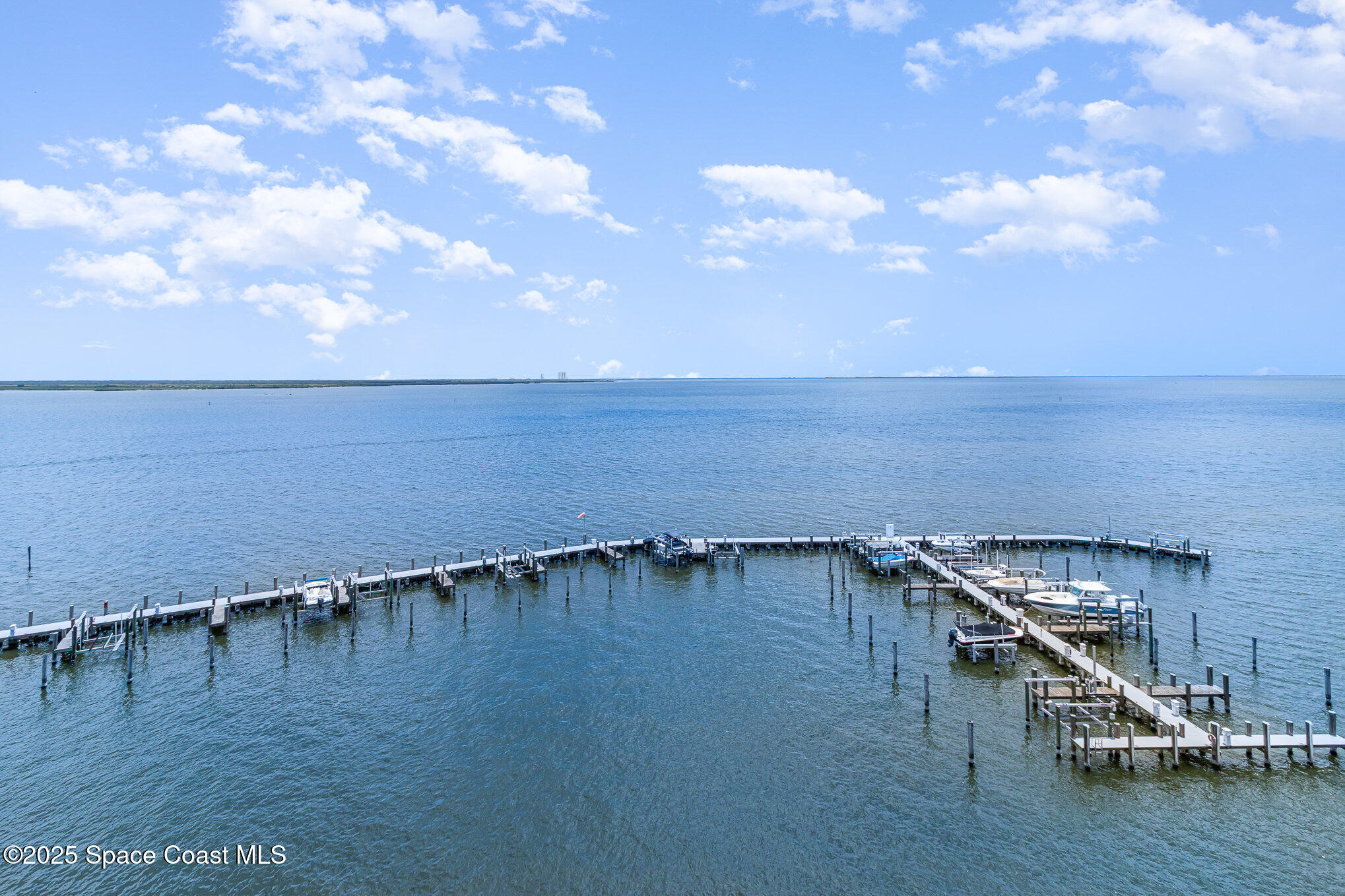 3 Indian River Avenue 905