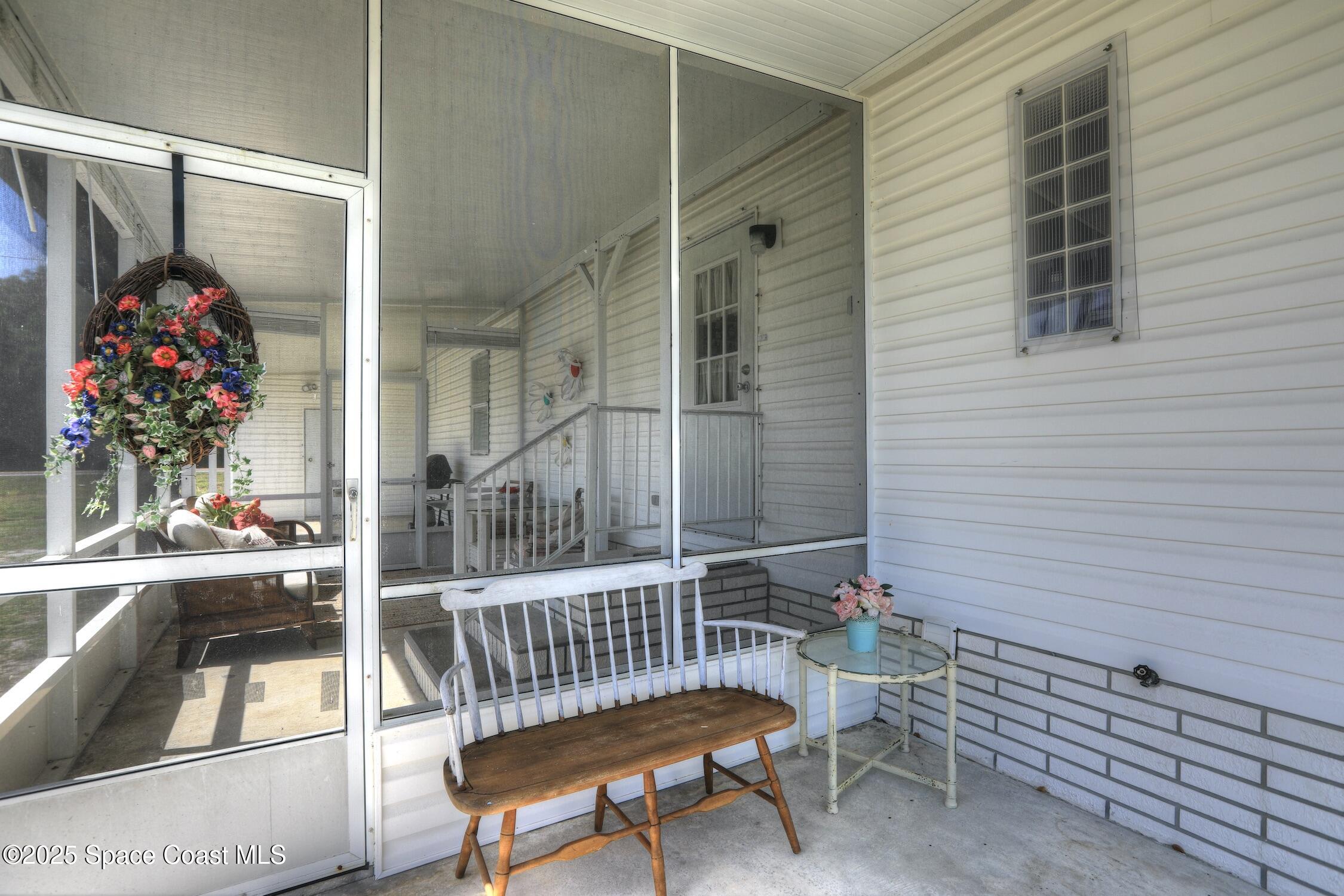 915 Vireo Drive