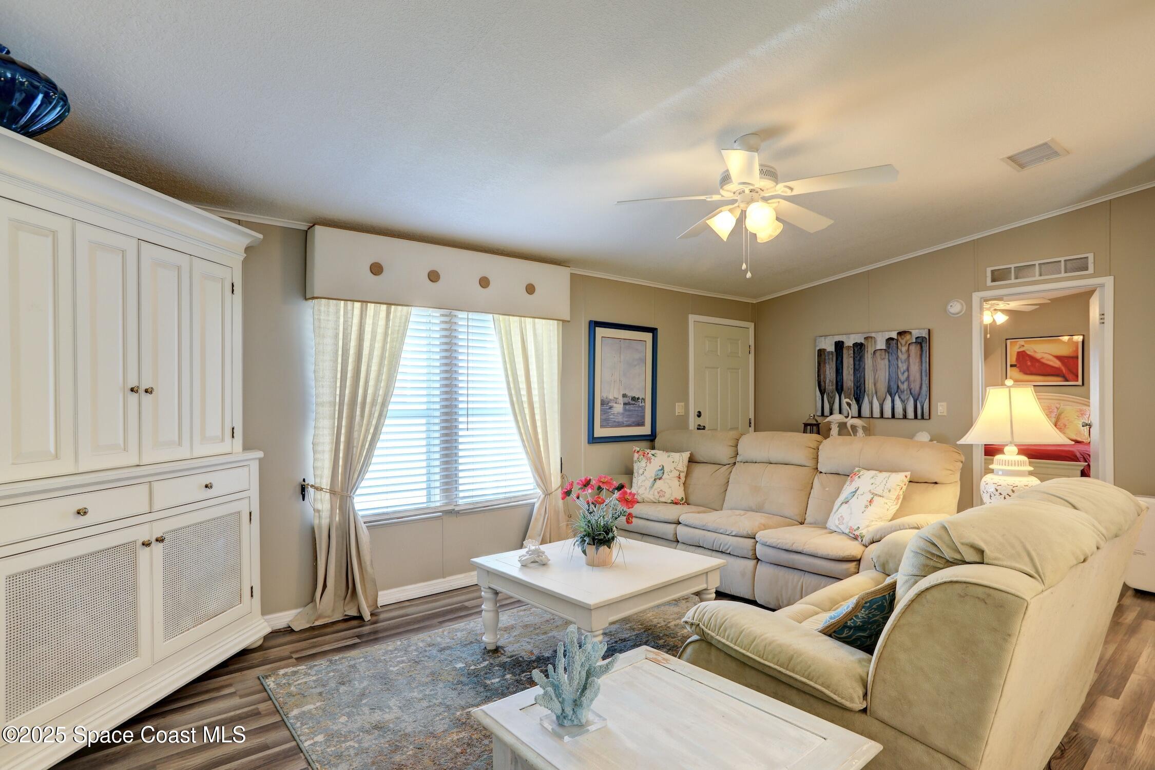 915 Vireo Drive