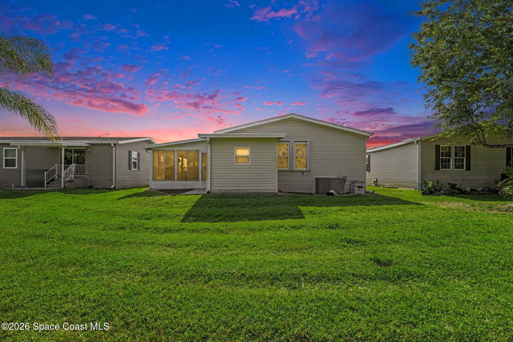 275 Outer Drive