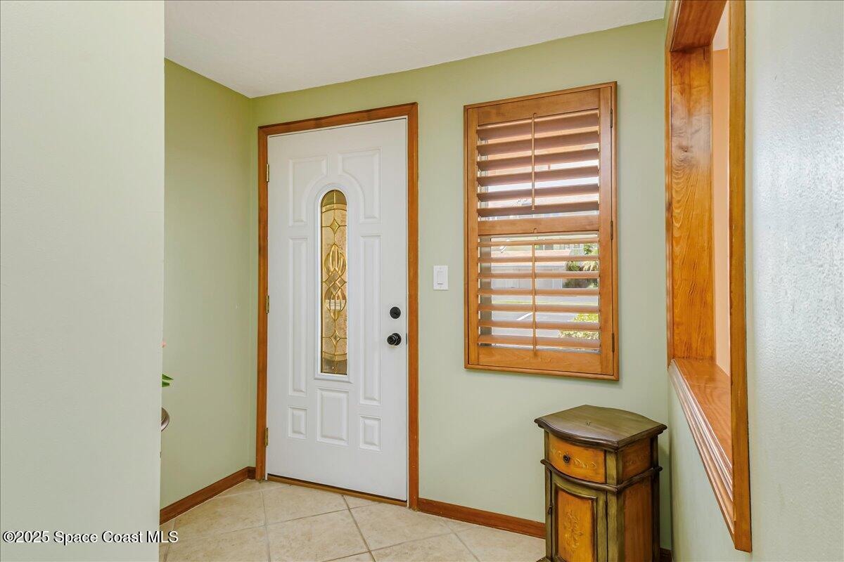 101 La Costa Street 2b