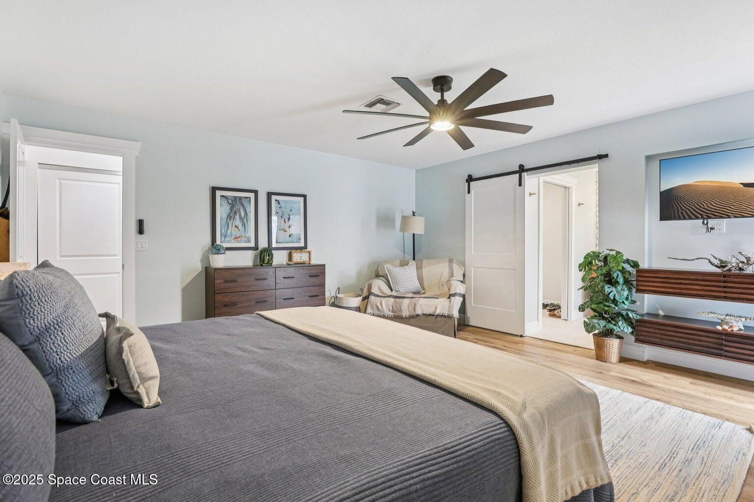 9830 Oak Trail