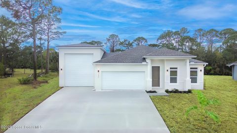 2065 Tahoe Avenue SE Palm Bay FL 32909
