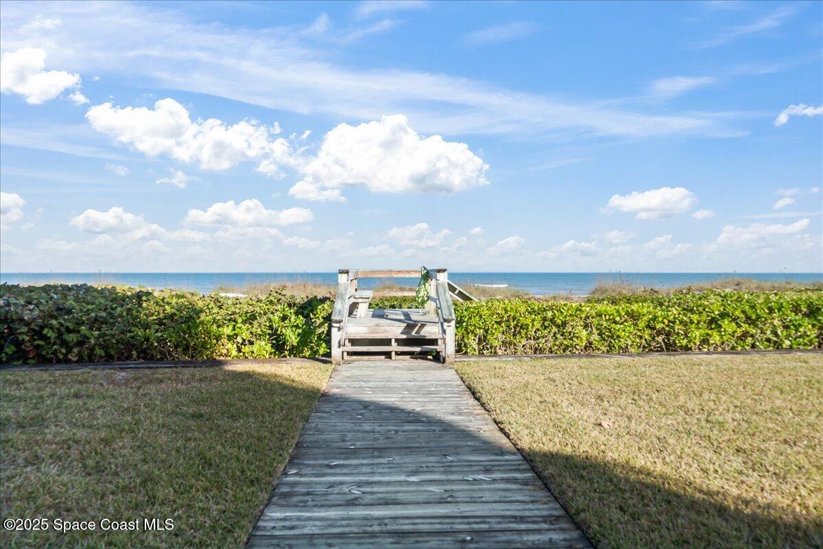 3221 S Atlantic Avenue 404