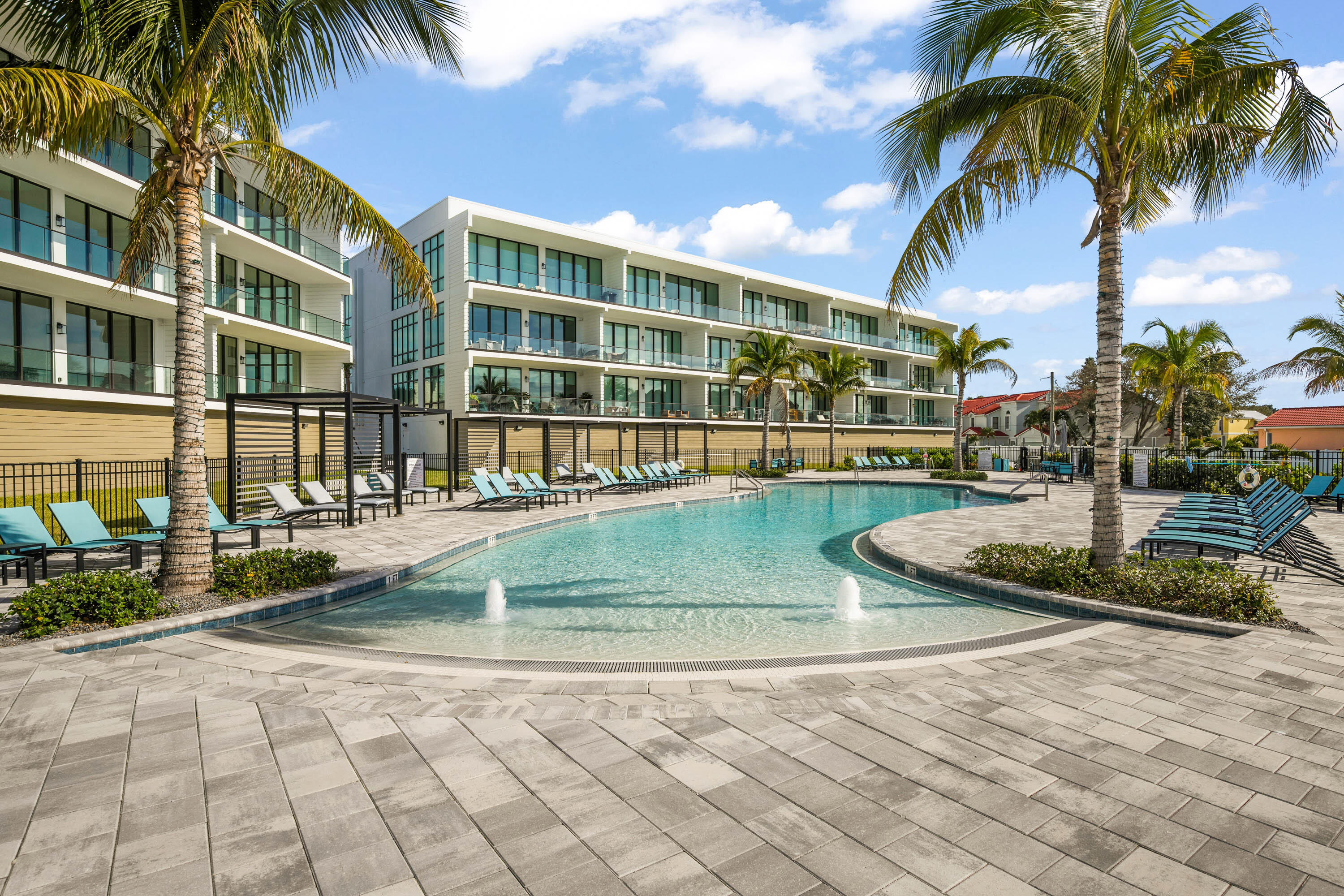 225 Strand Drive 406