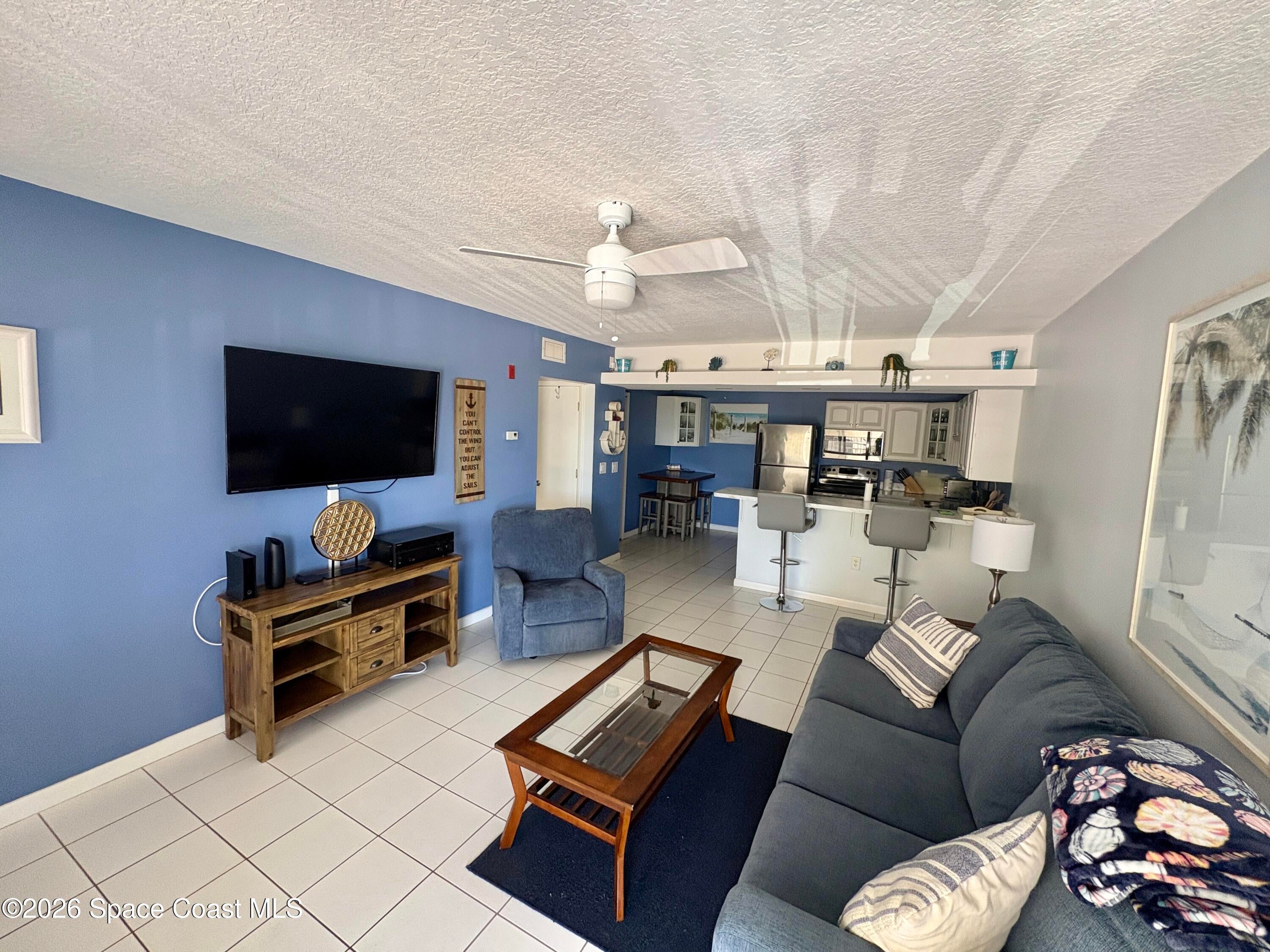 22 Tulip Avenue 327