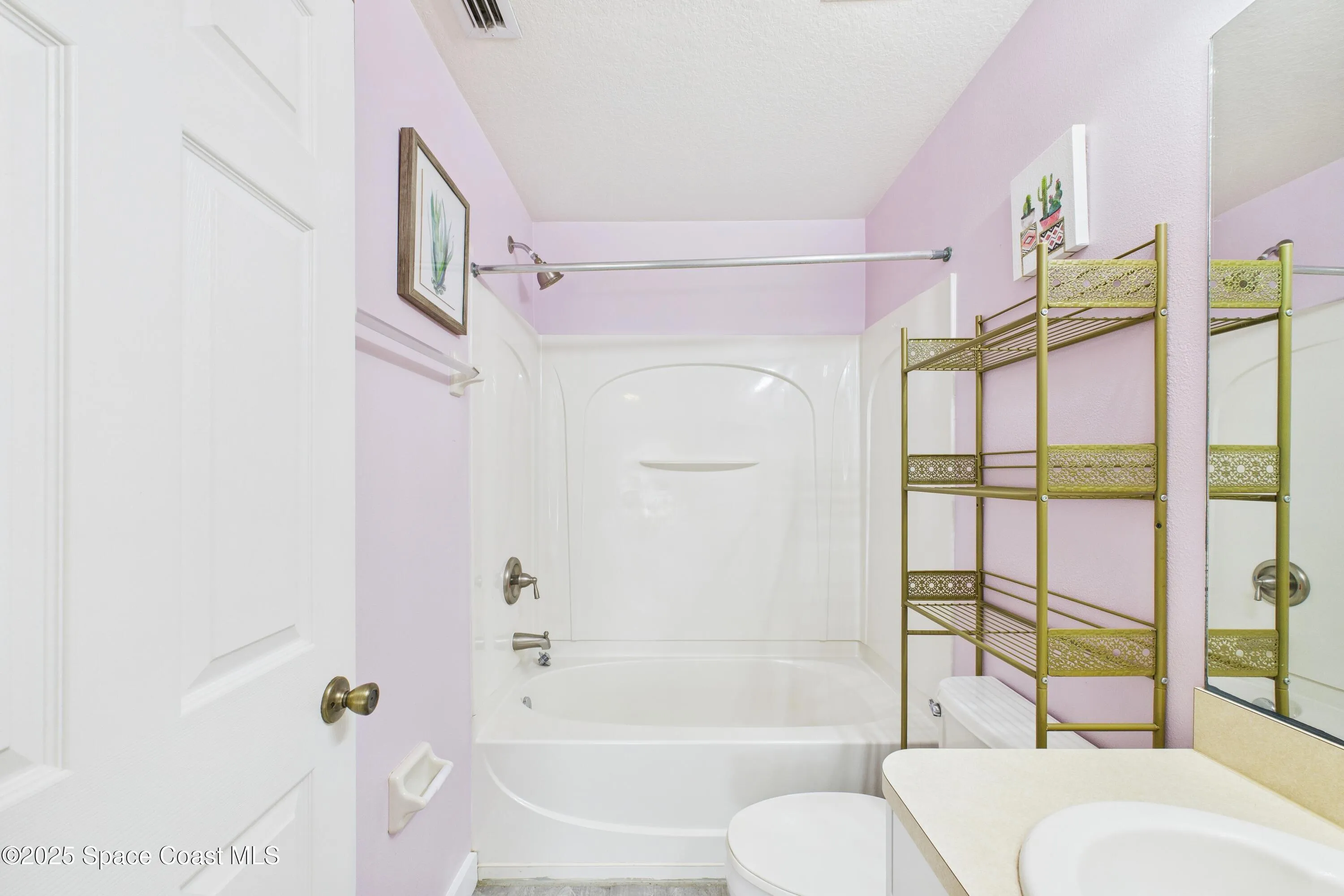 Melbourne, Florida 32901, United States, 2 Bedrooms Bedrooms, ,2 BathroomsBathrooms,Residential,Active,195972