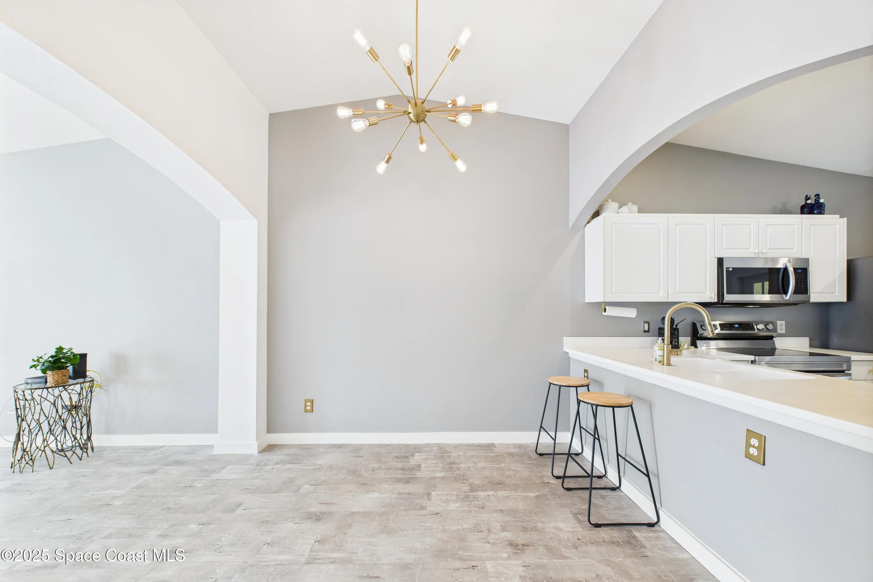 Melbourne, Florida 32901, United States, 2 Bedrooms Bedrooms, ,2 BathroomsBathrooms,Residential,Active,195972