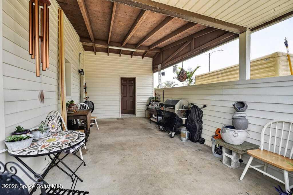 1637 Muldrew Avenue