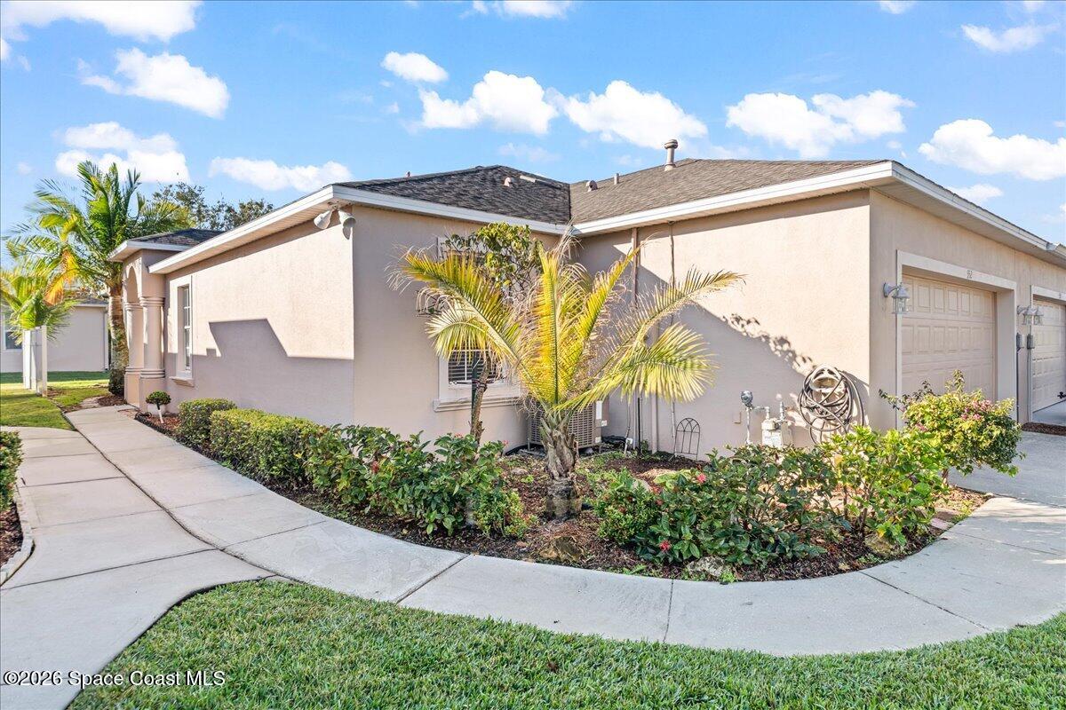 552 Wedge Court SE