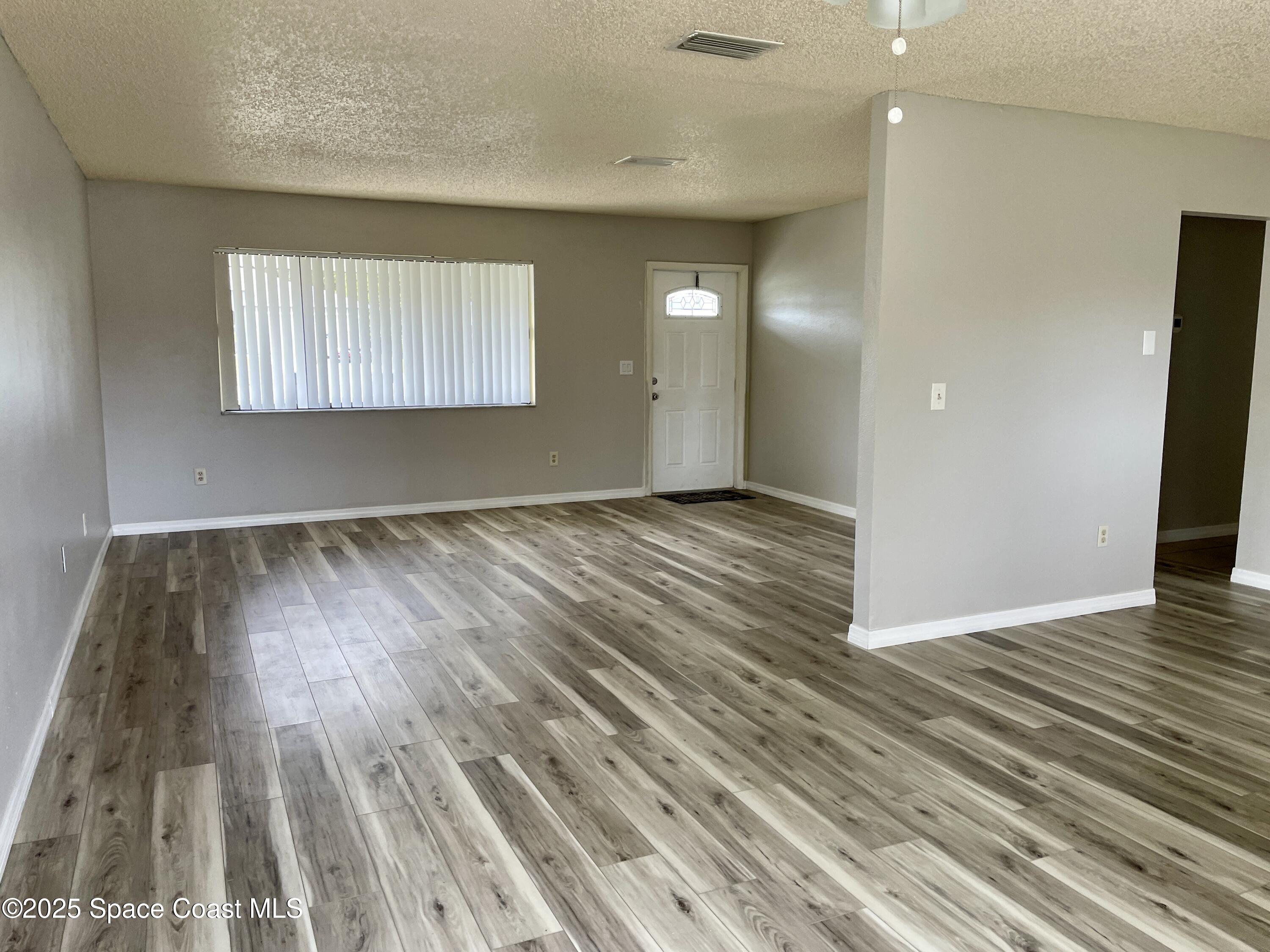 1597 Jupiter Boulevard NW