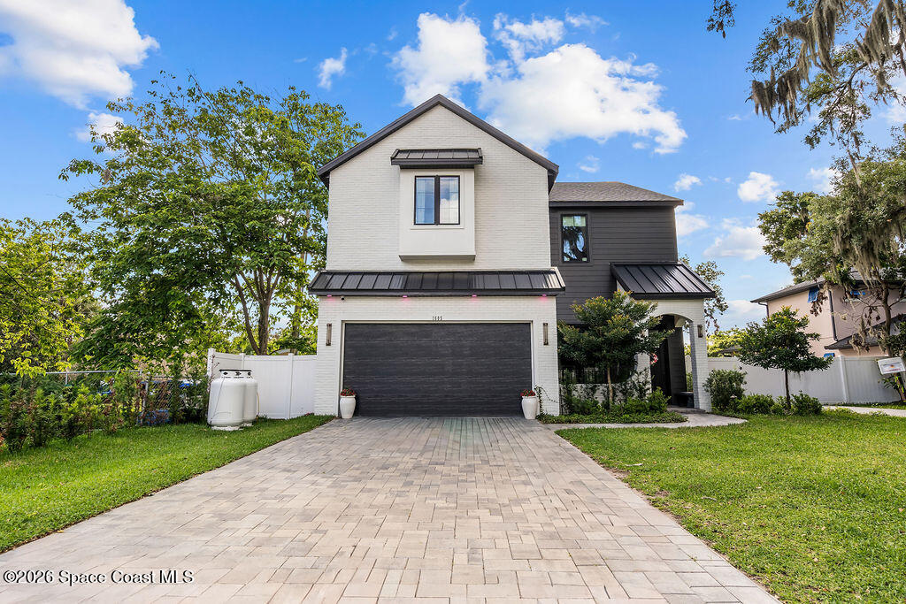 Photo 1 of 58 — 1605 Jessamine Avenue, Orlando, FL 32806