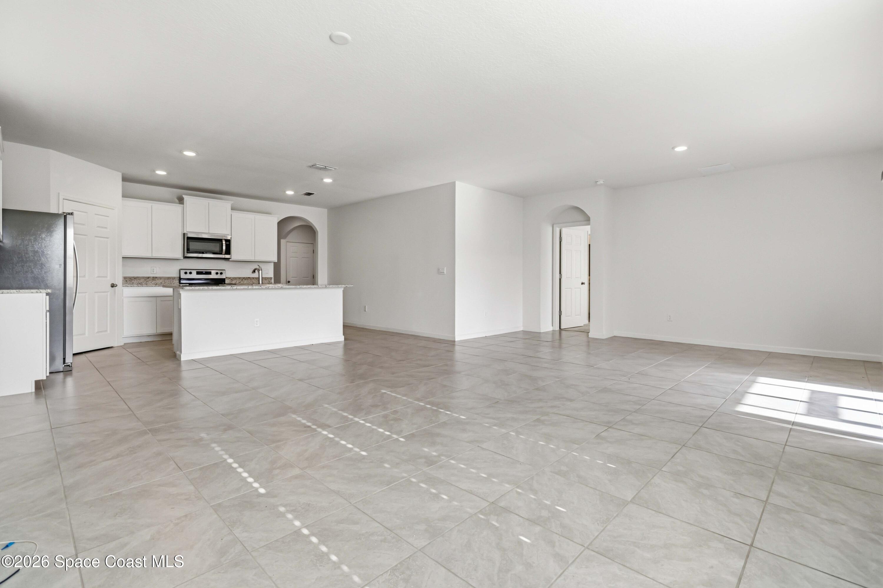 939 Remington Green Drive SE