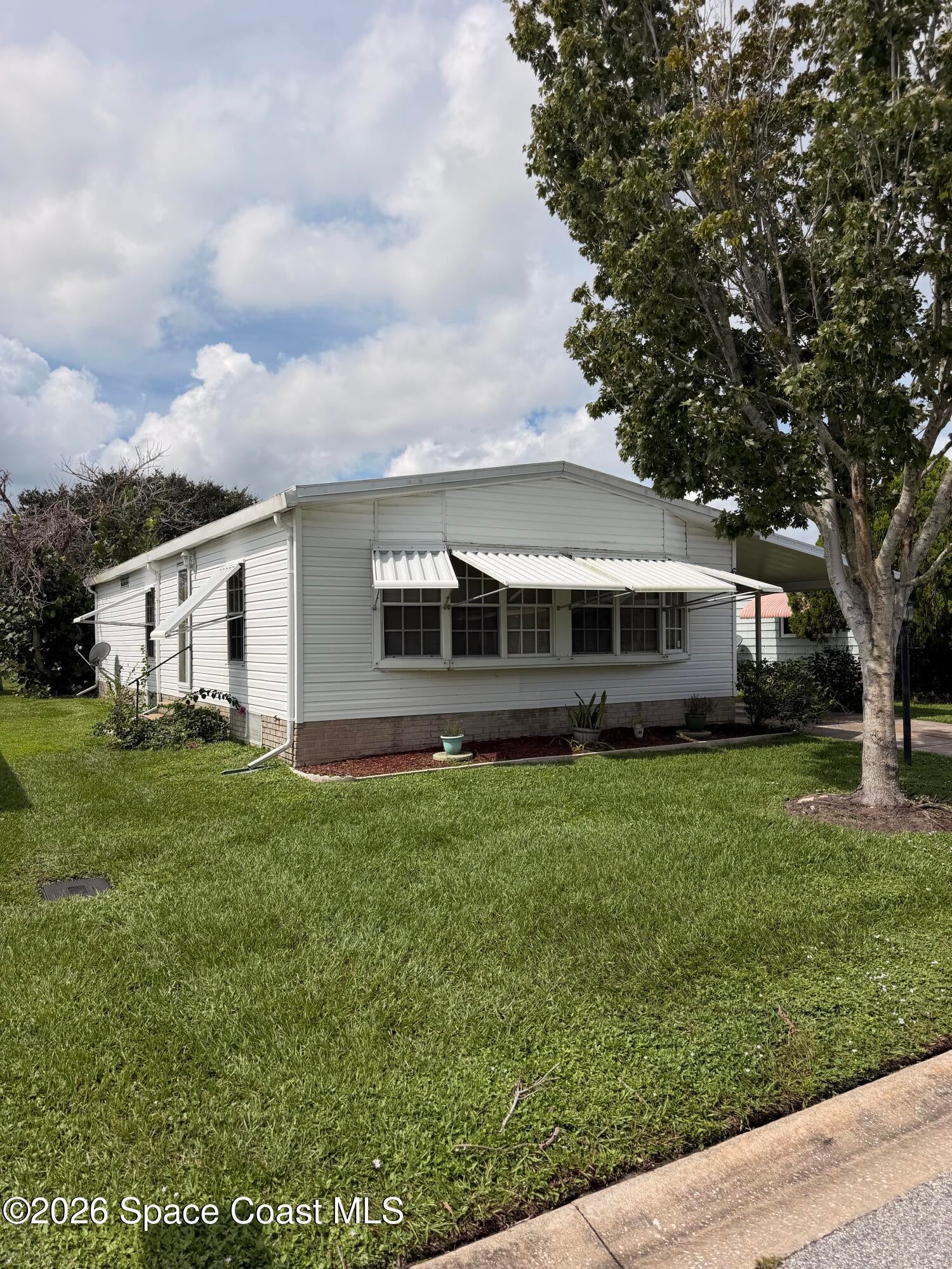 633 Amaryllis Drive