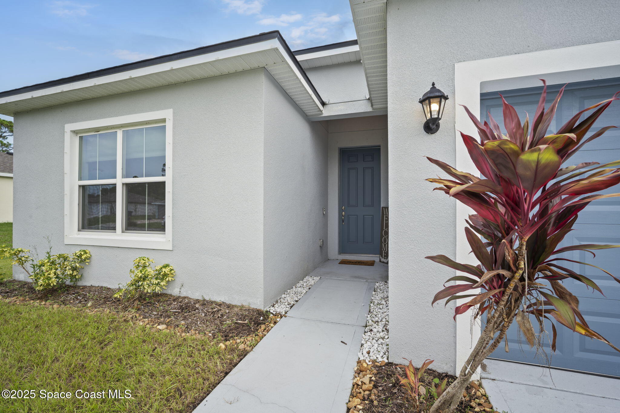 535 Giovanni Road NW