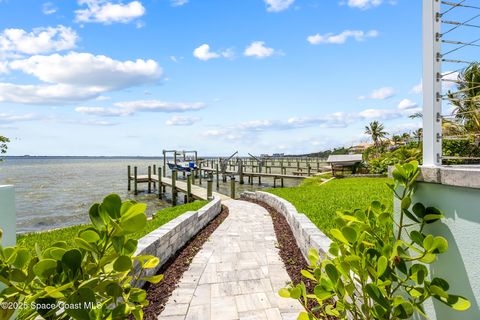 1313 Worth Court NE Palm Bay FL 32905