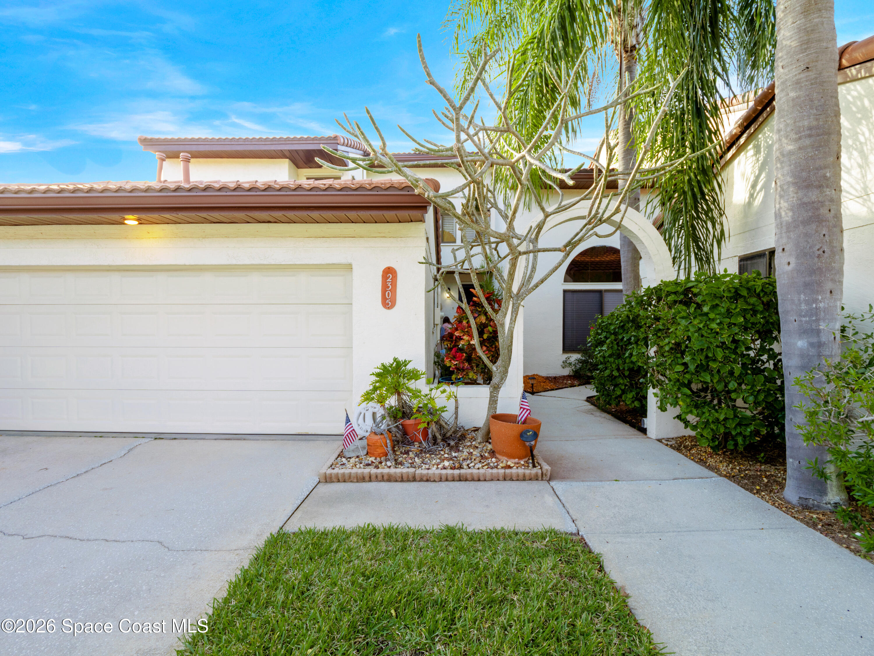 2305 Parkside Place 2305