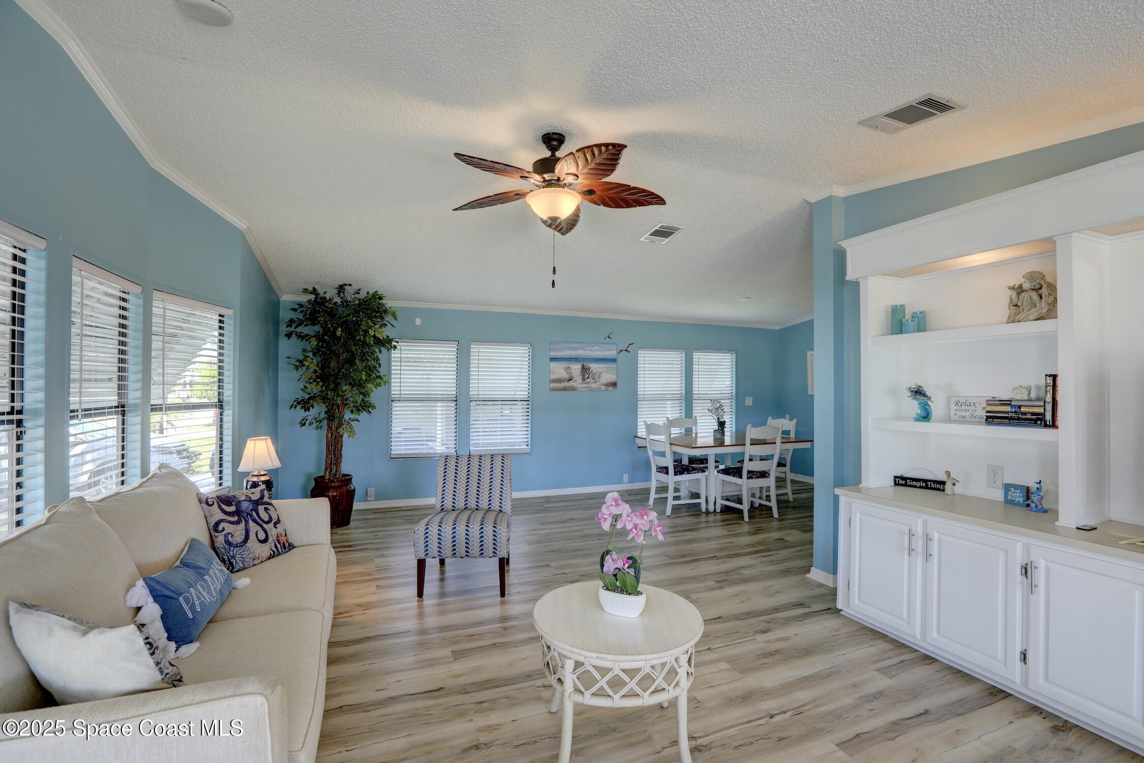 550 Tarpon Drive