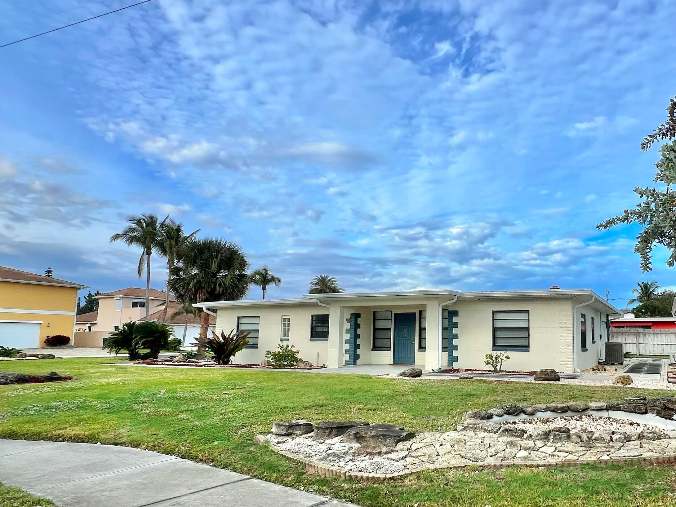 4605 Ocean Beach Boulevard