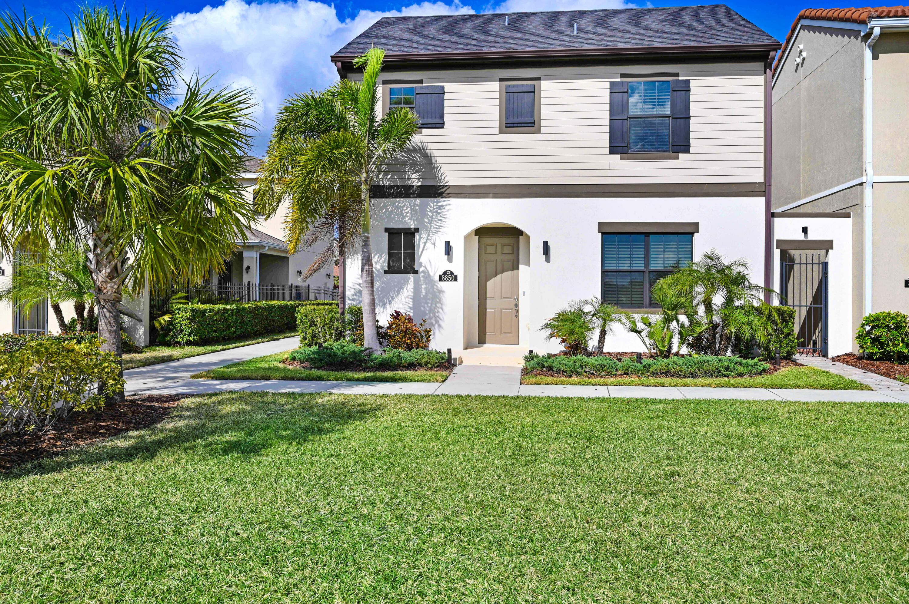 8850 Napolo Drive