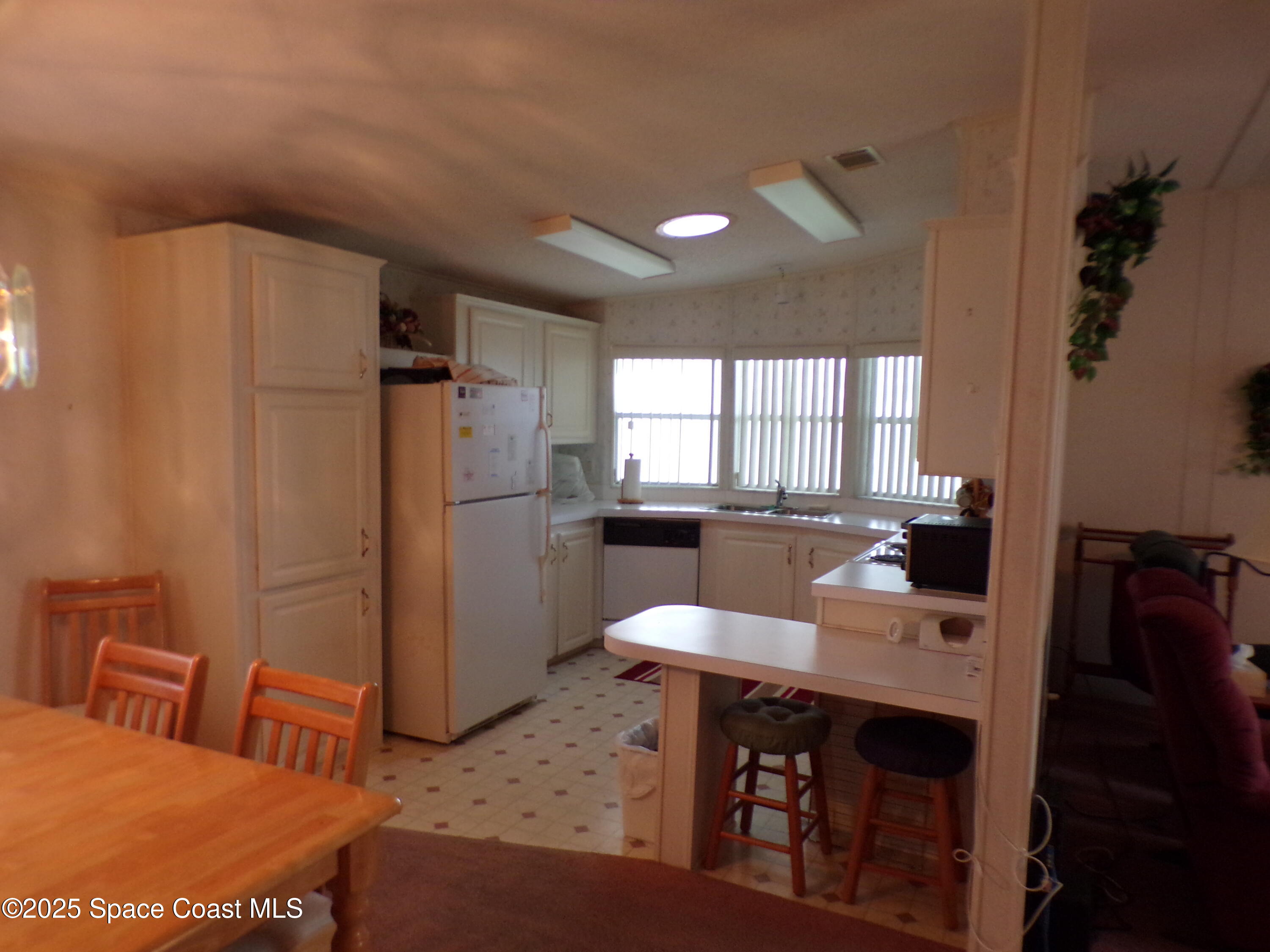 941 Wren Circle