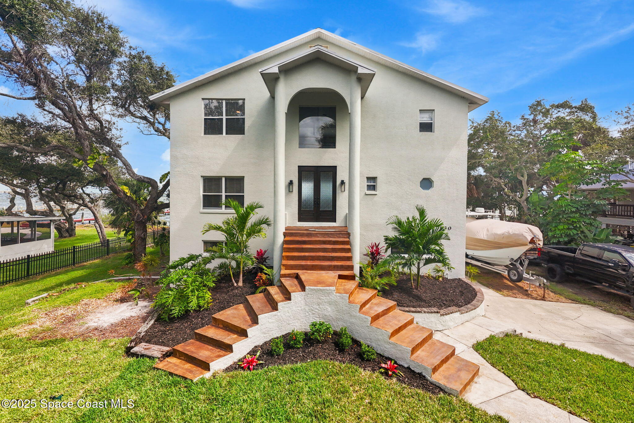 830 S Banana River Drive