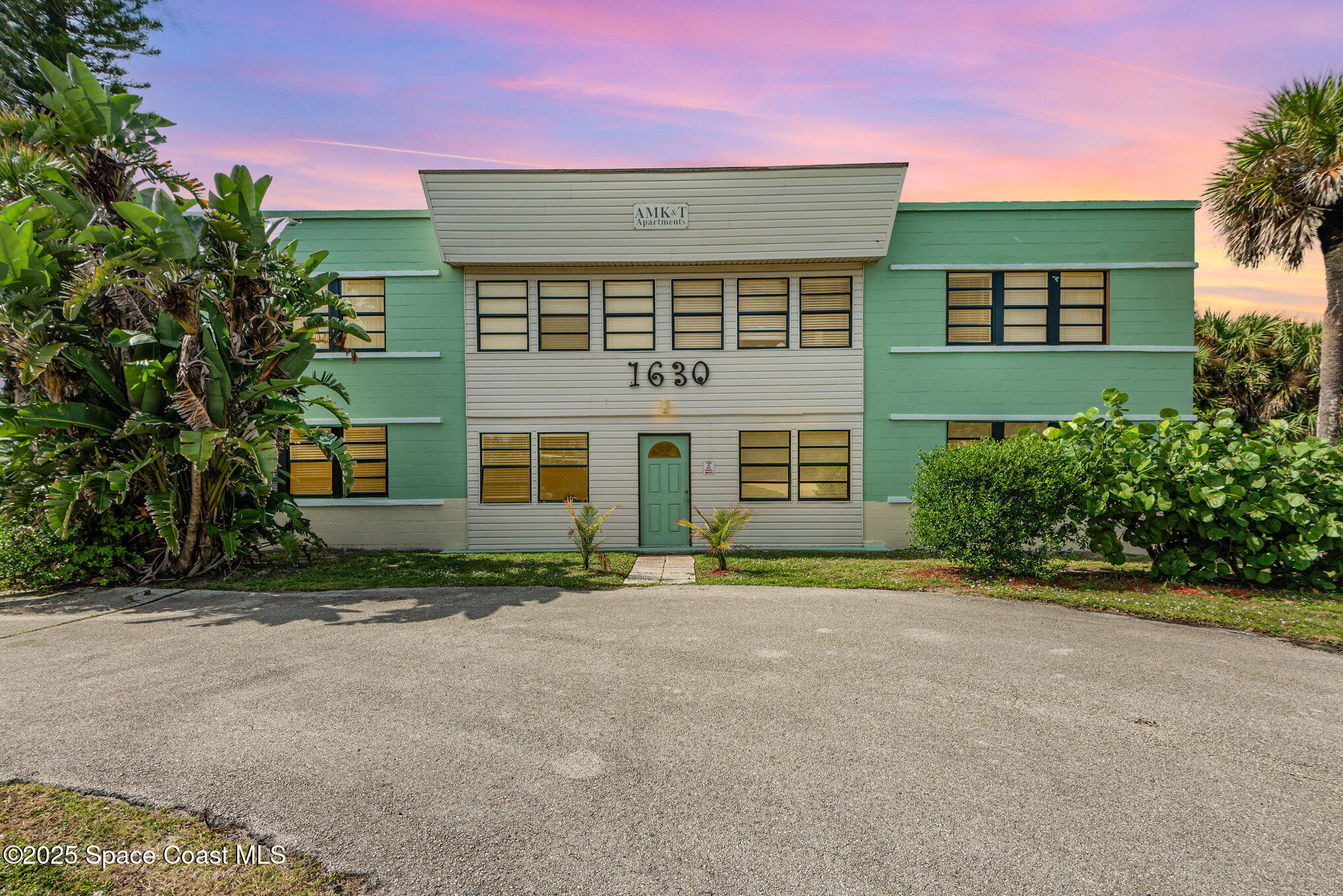 1630 S Atlantic Avenue