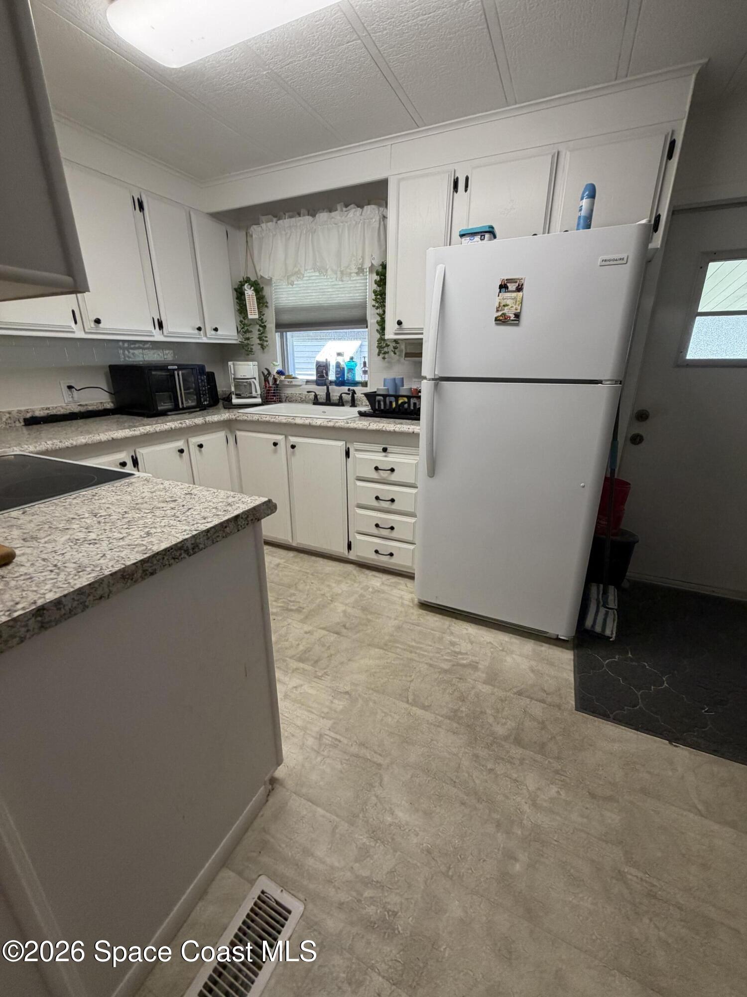 520 Marnie Circle