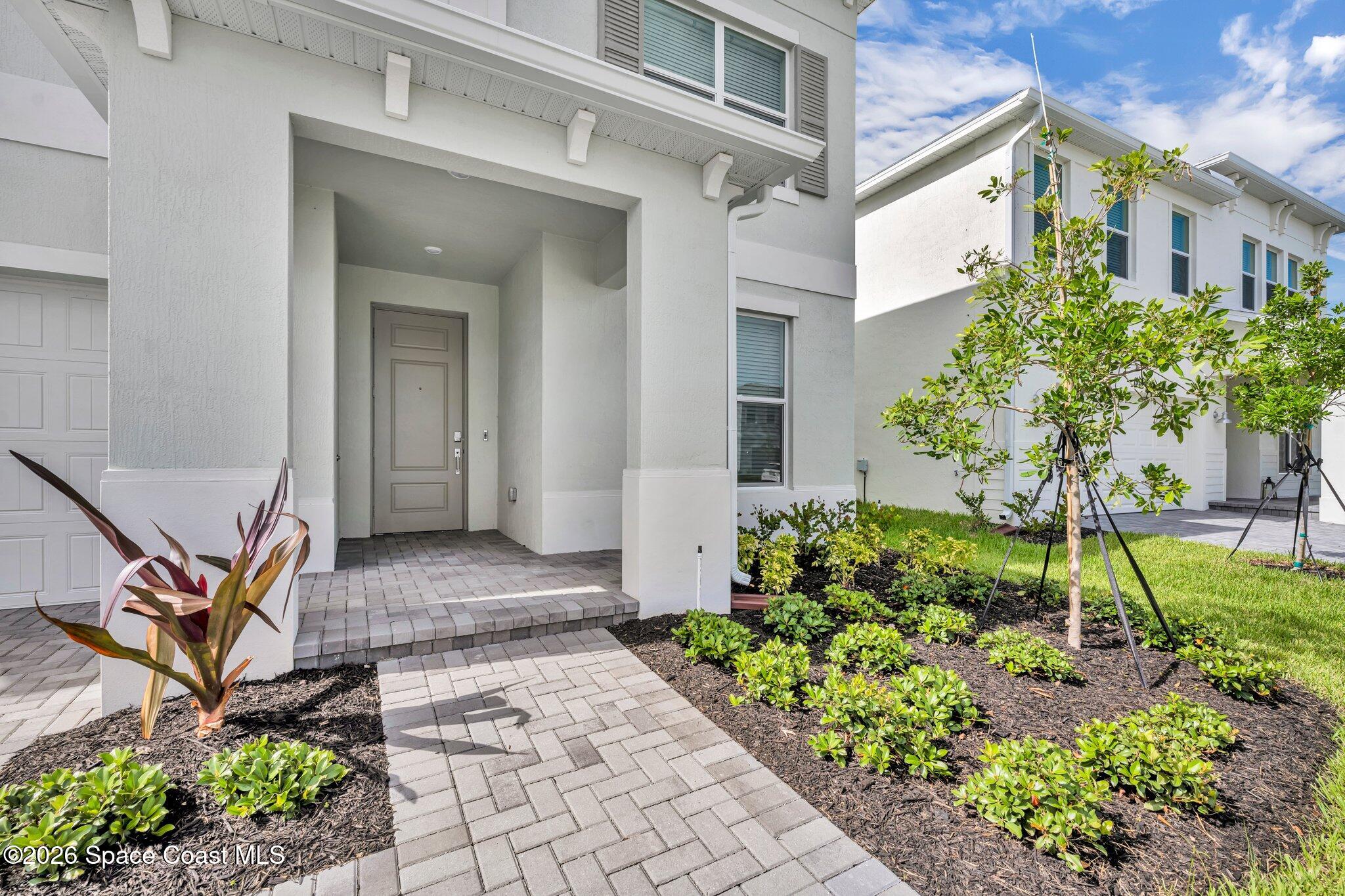 1931 Marigold Trail NW