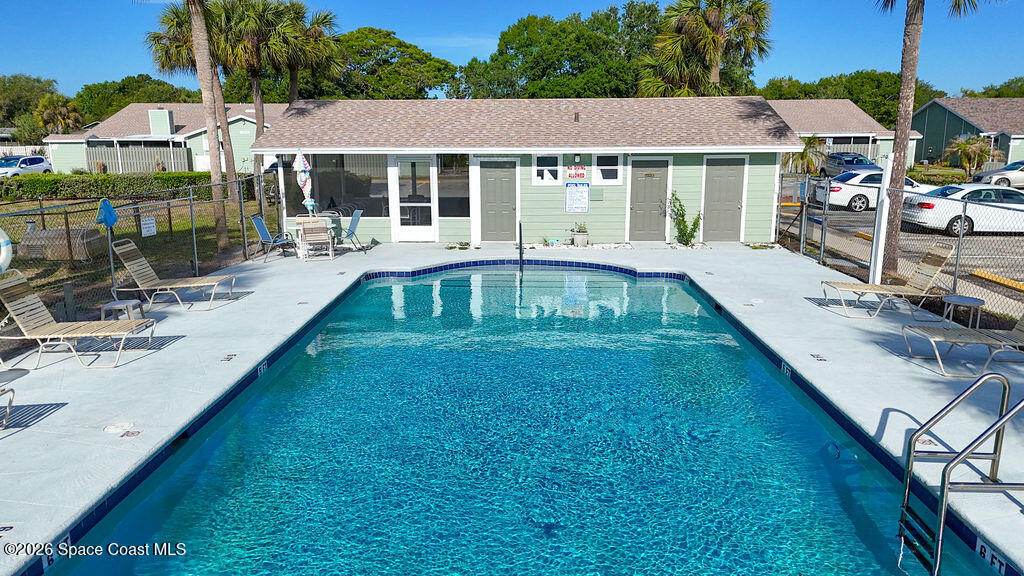 1944 Quail Ridge Court 701