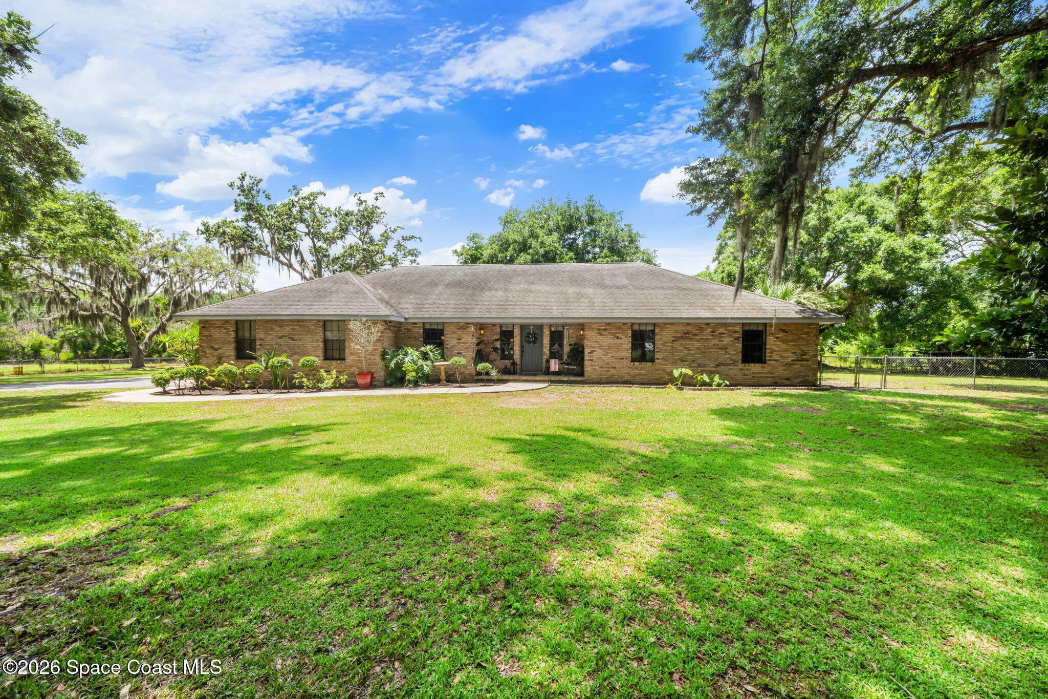 3496 Parkland Street